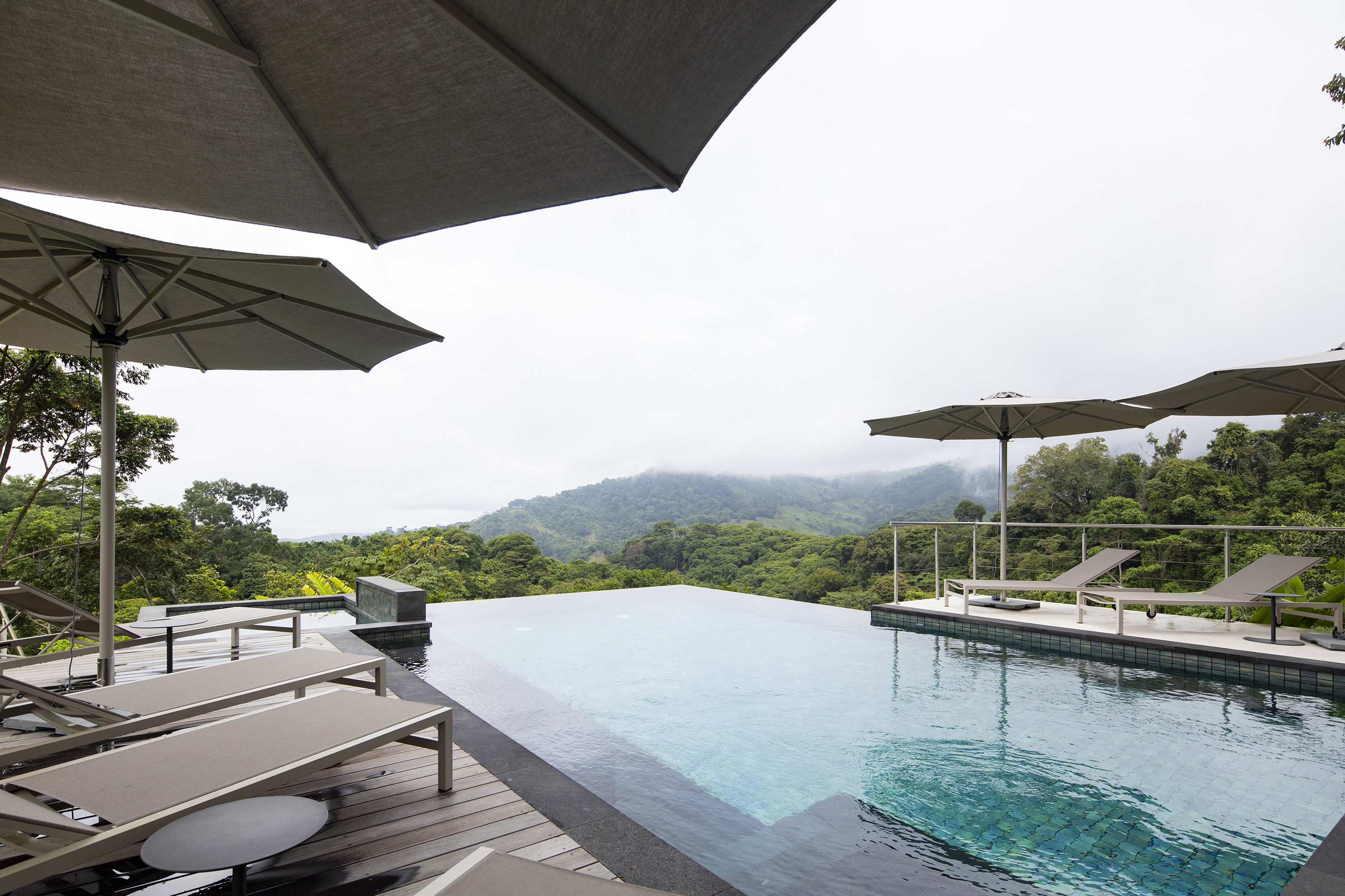 4 bed Single Family Homes For Rent in Dominical, Puntarenas - thumb 24