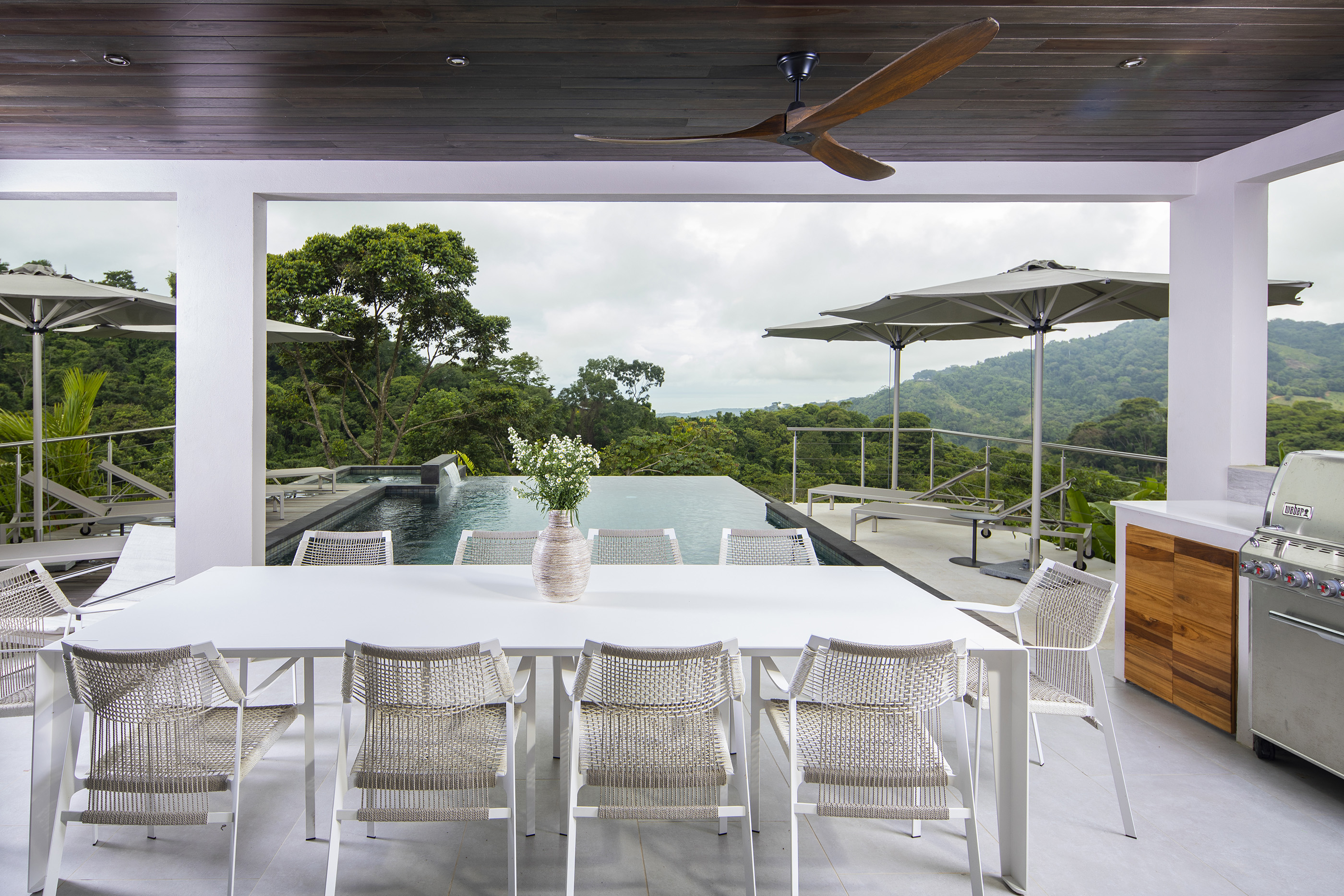 4 bed Single Family Homes For Rent in Dominical, Puntarenas - thumb 29