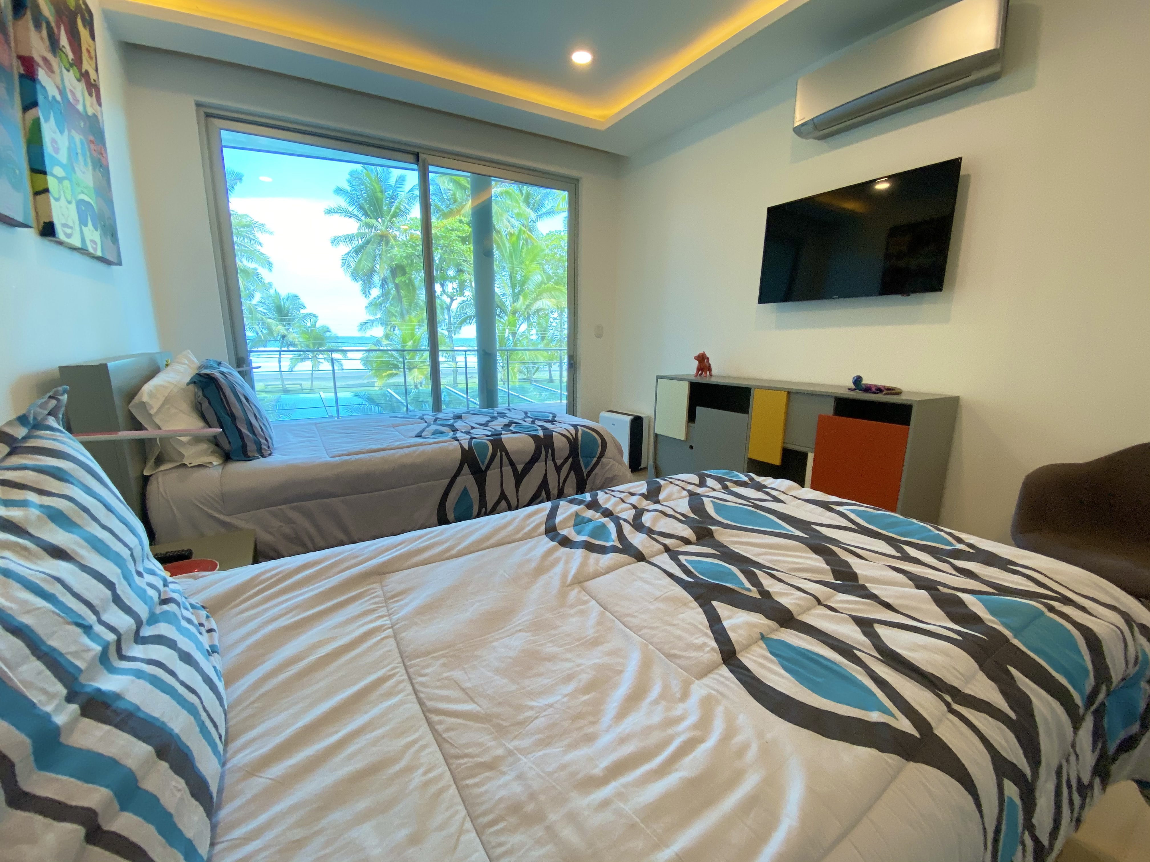 4 bed Single Family Homes For Sale in Esterillos, Puntarenas - thumb 4