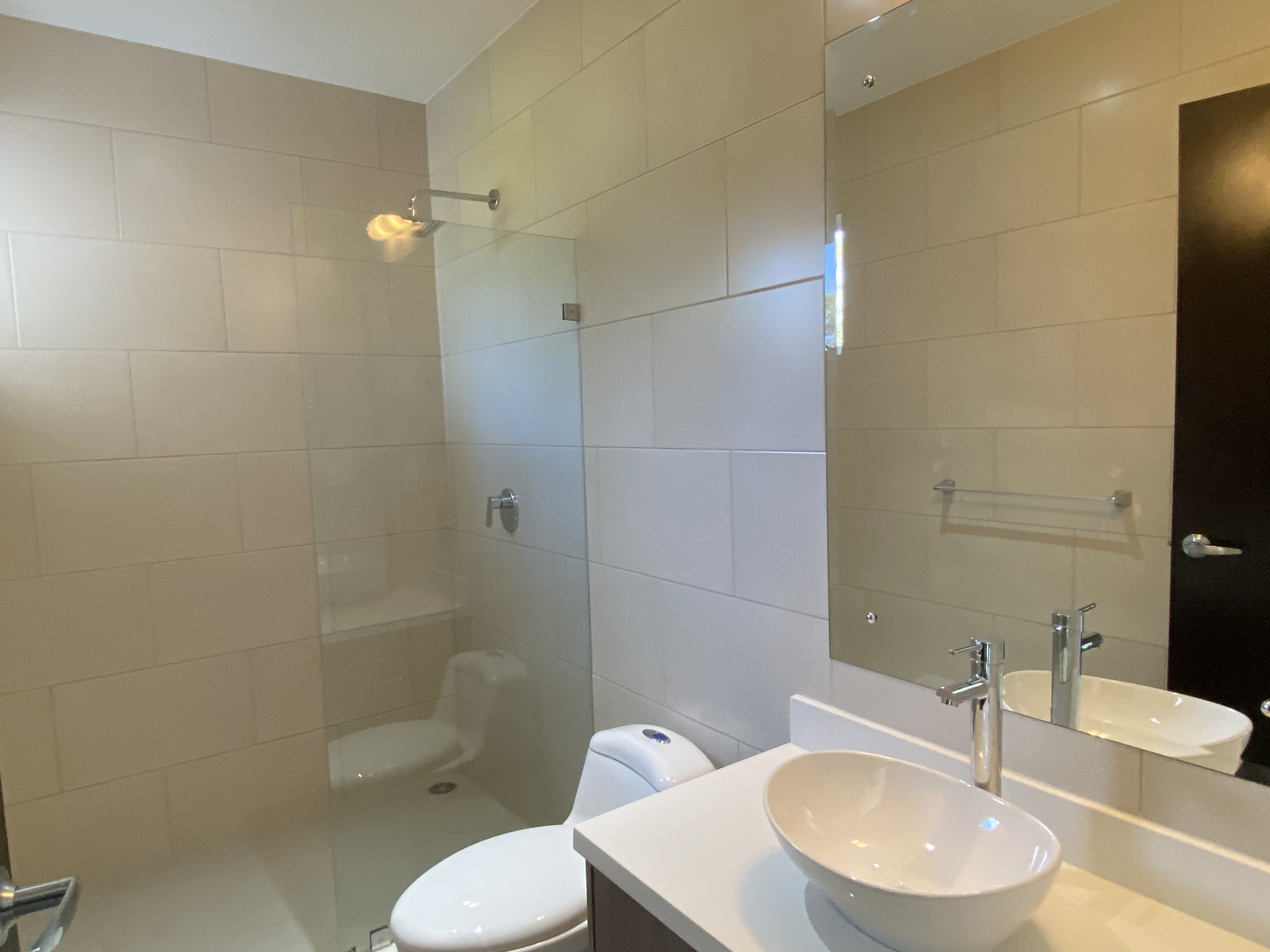 4 bed Single Family Homes For Sale in Jaco, Puntarenas - thumb 10