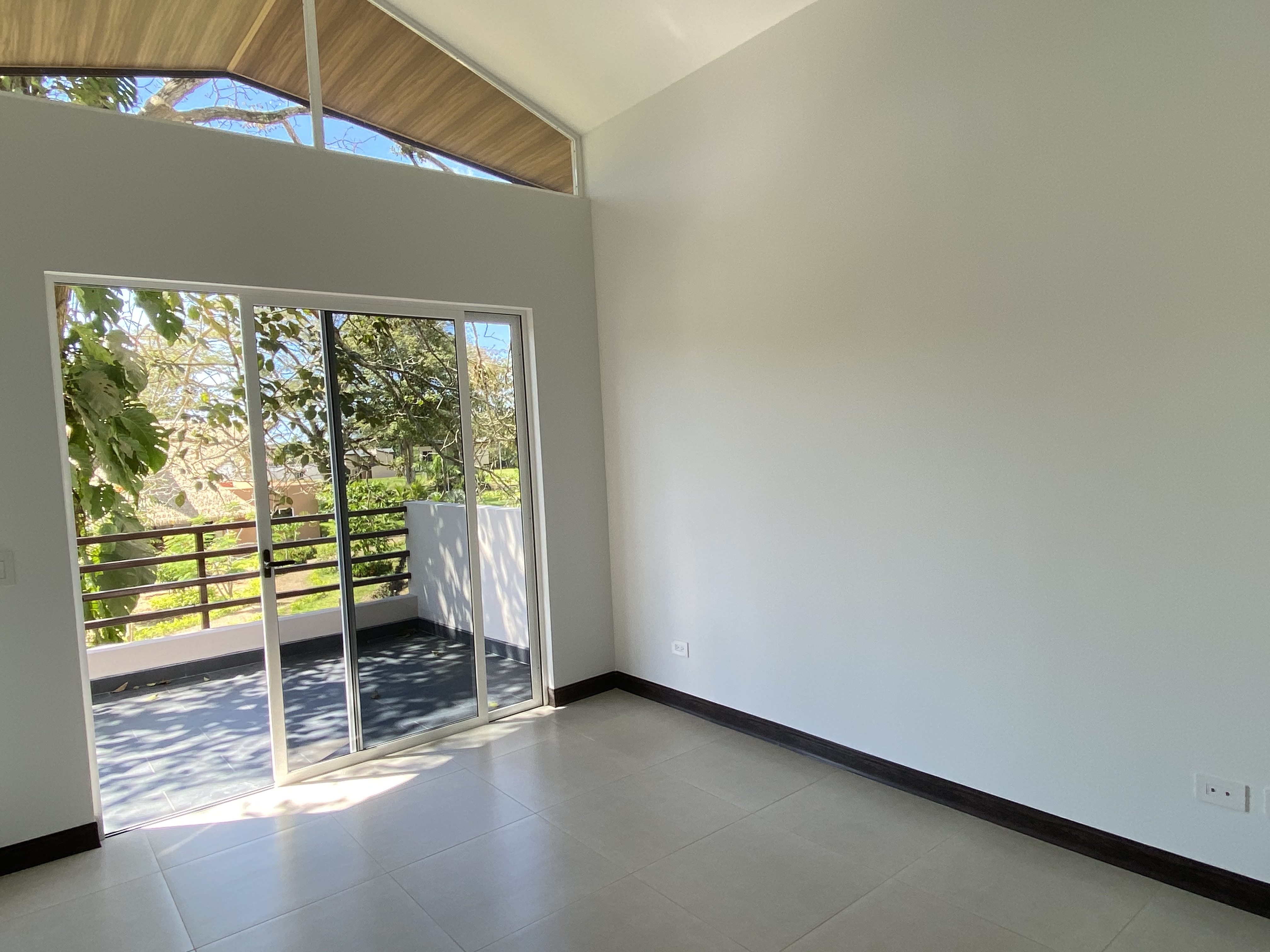 4 bed Single Family Homes For Sale in Jaco, Puntarenas - thumb 9