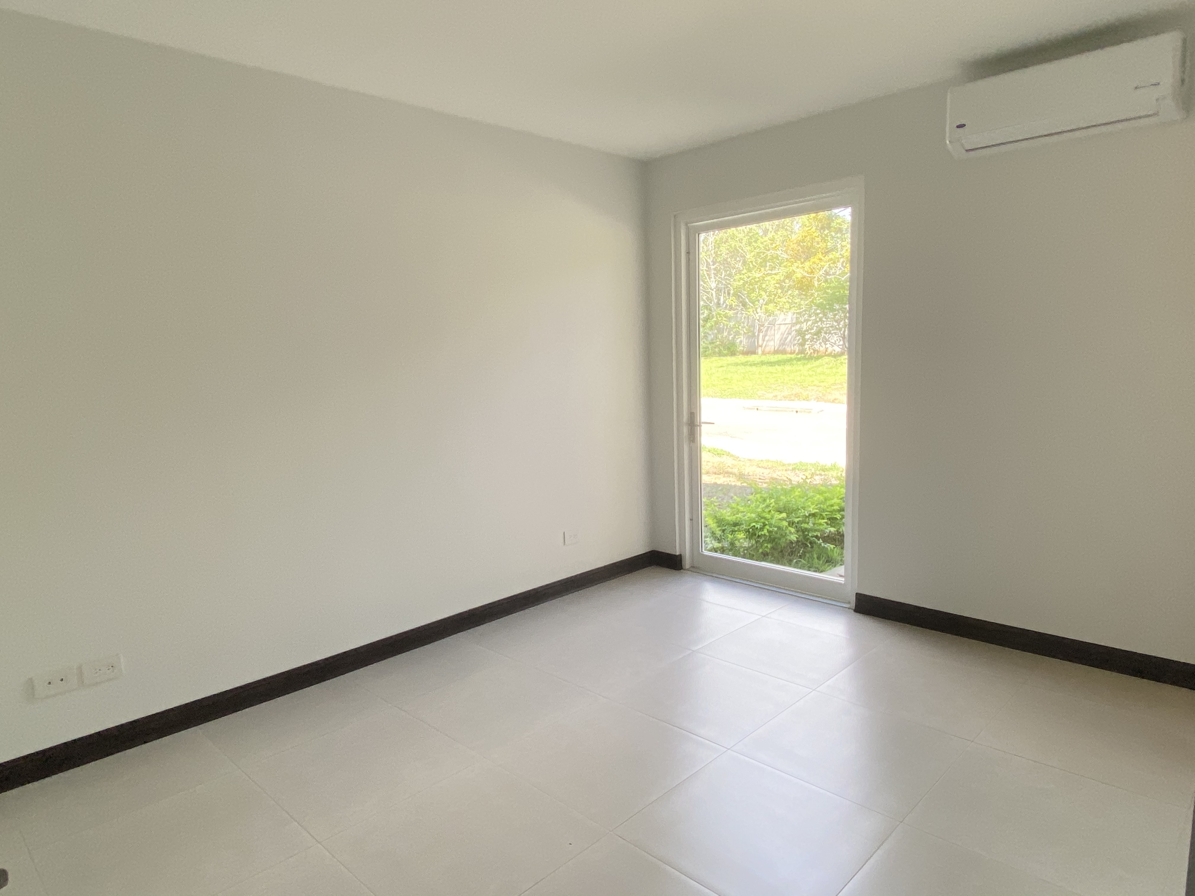 4 bed Single Family Homes For Sale in Jaco, Puntarenas - thumb 6