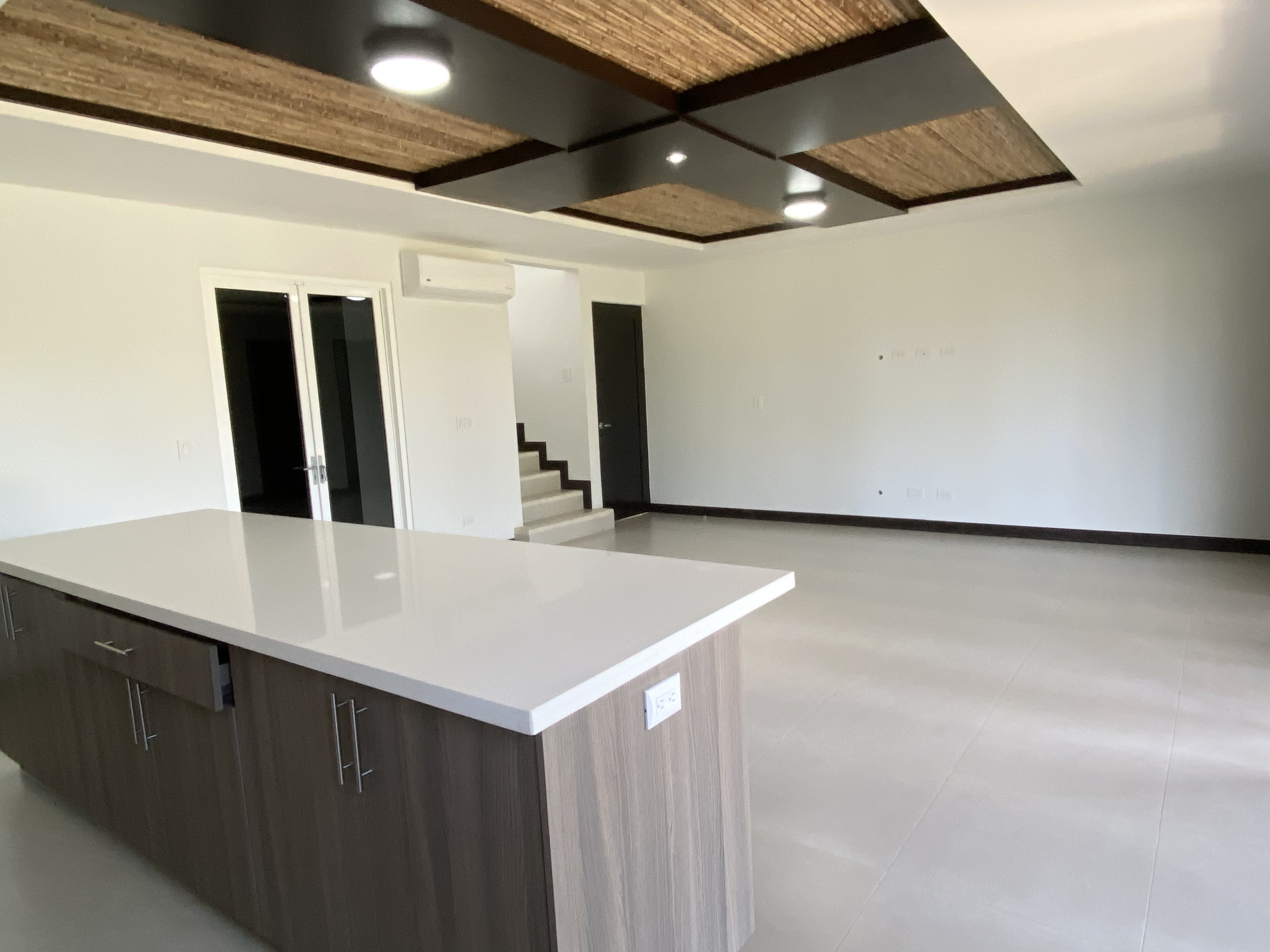 4 bed Single Family Homes For Sale in Jaco, Puntarenas - thumb 5