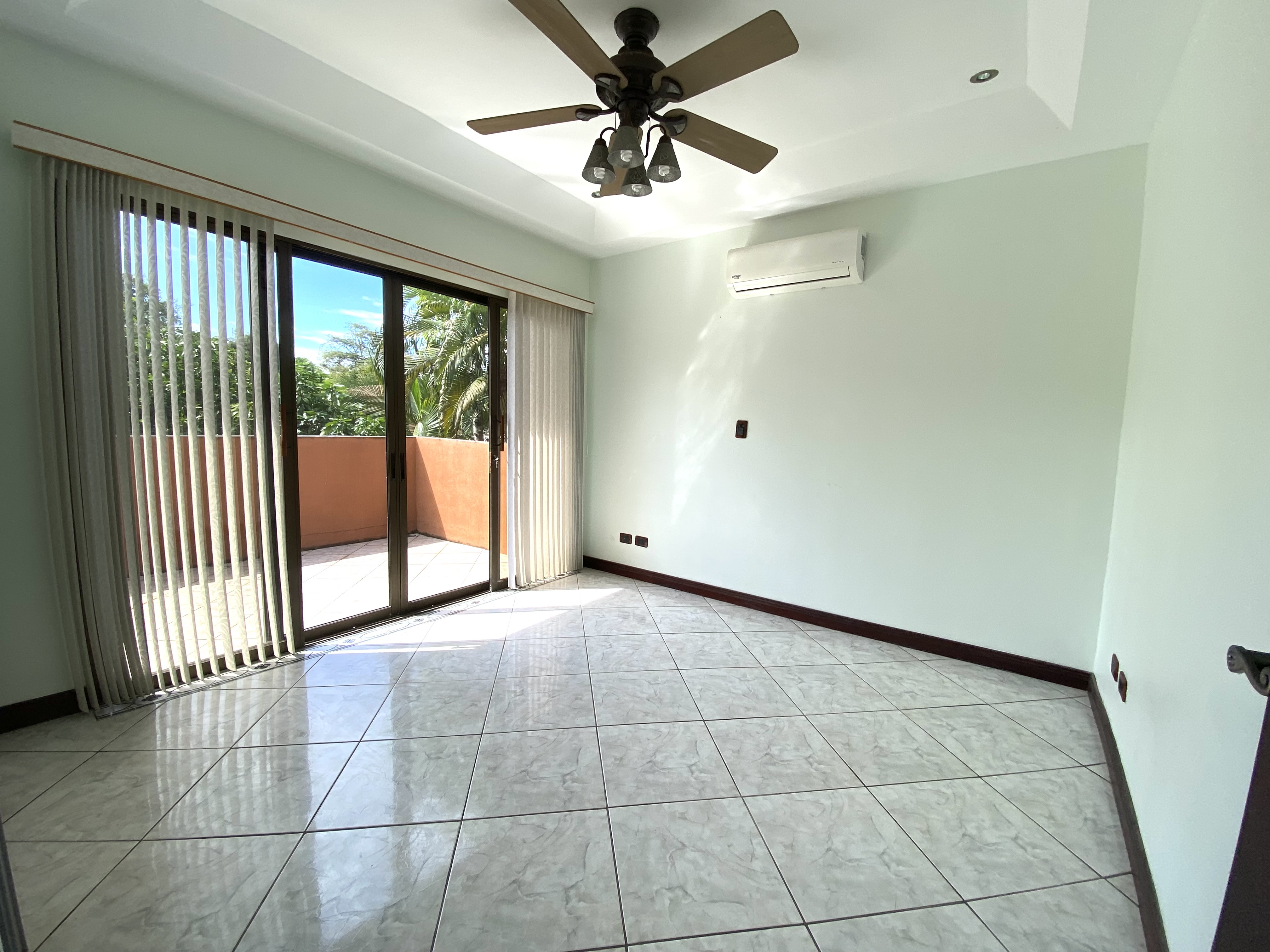 3 bed Single Family Homes For Sale in Jaco, Puntarenas - thumb 8