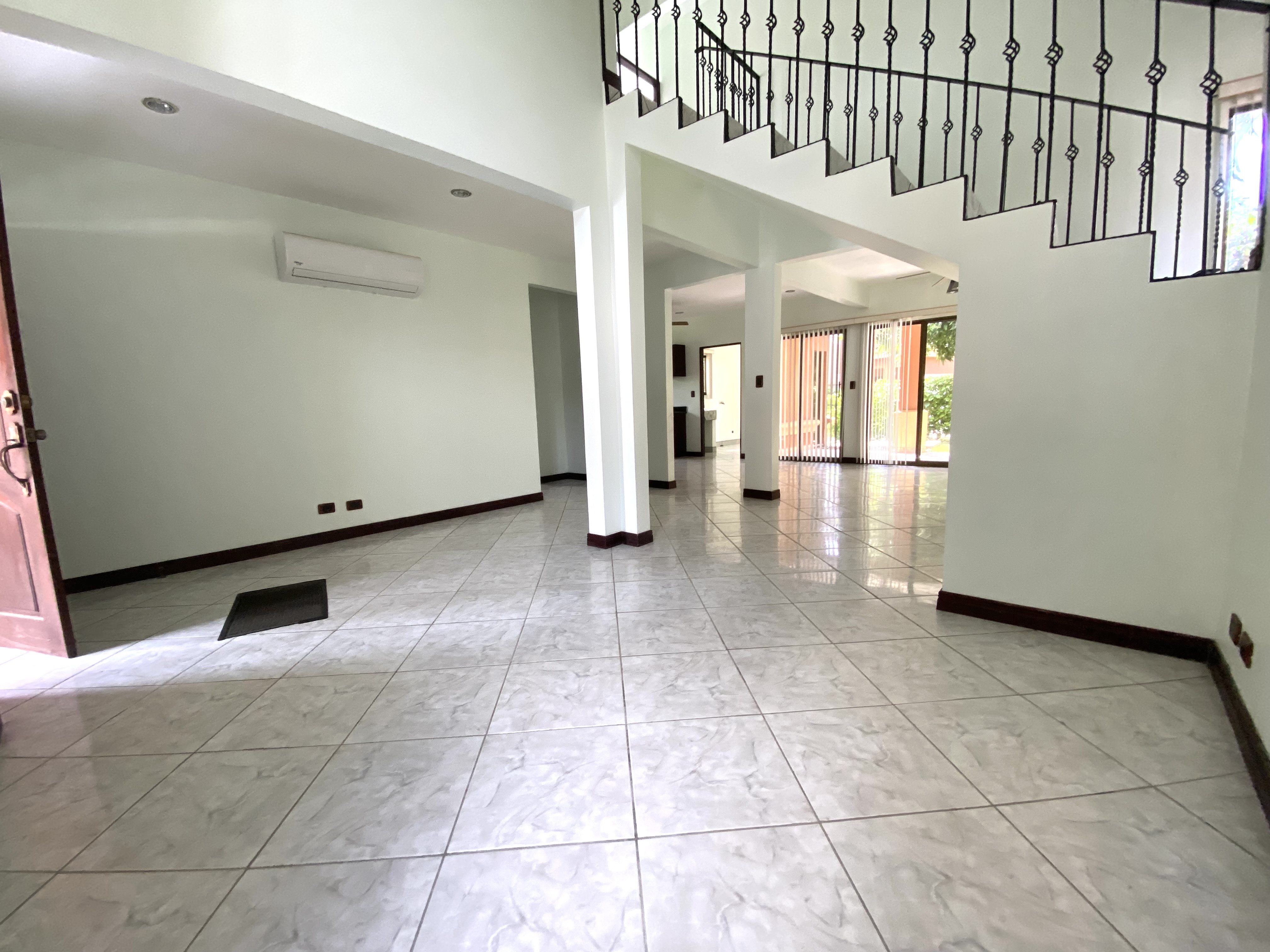 3 bed Single Family Homes For Sale in Jaco, Puntarenas - thumb 4