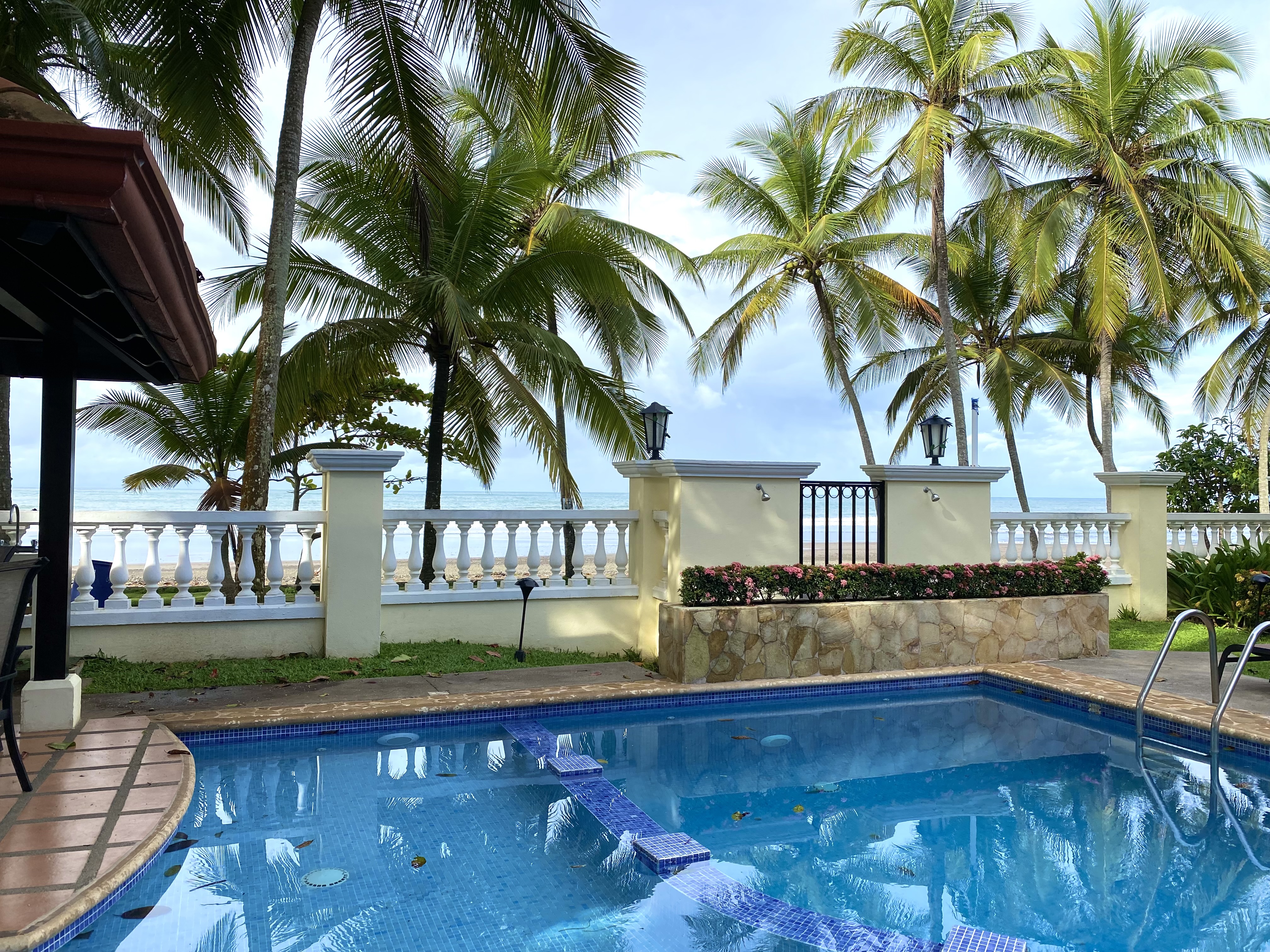 1 bed Condo For Sale in Jaco, Puntarenas - thumb 1