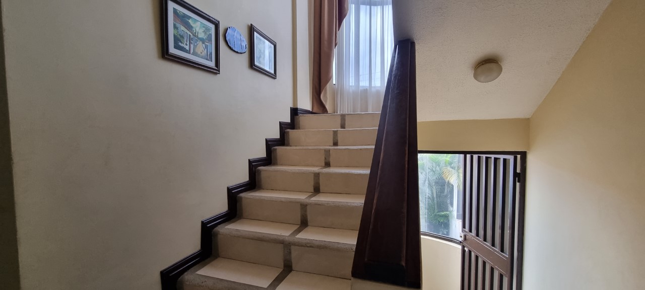 5 bed Single Family Homes For Sale in Curridabat, San Jose - thumb 17