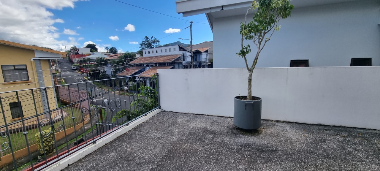 5 bed Single Family Homes For Sale in Curridabat, San Jose - thumb 22