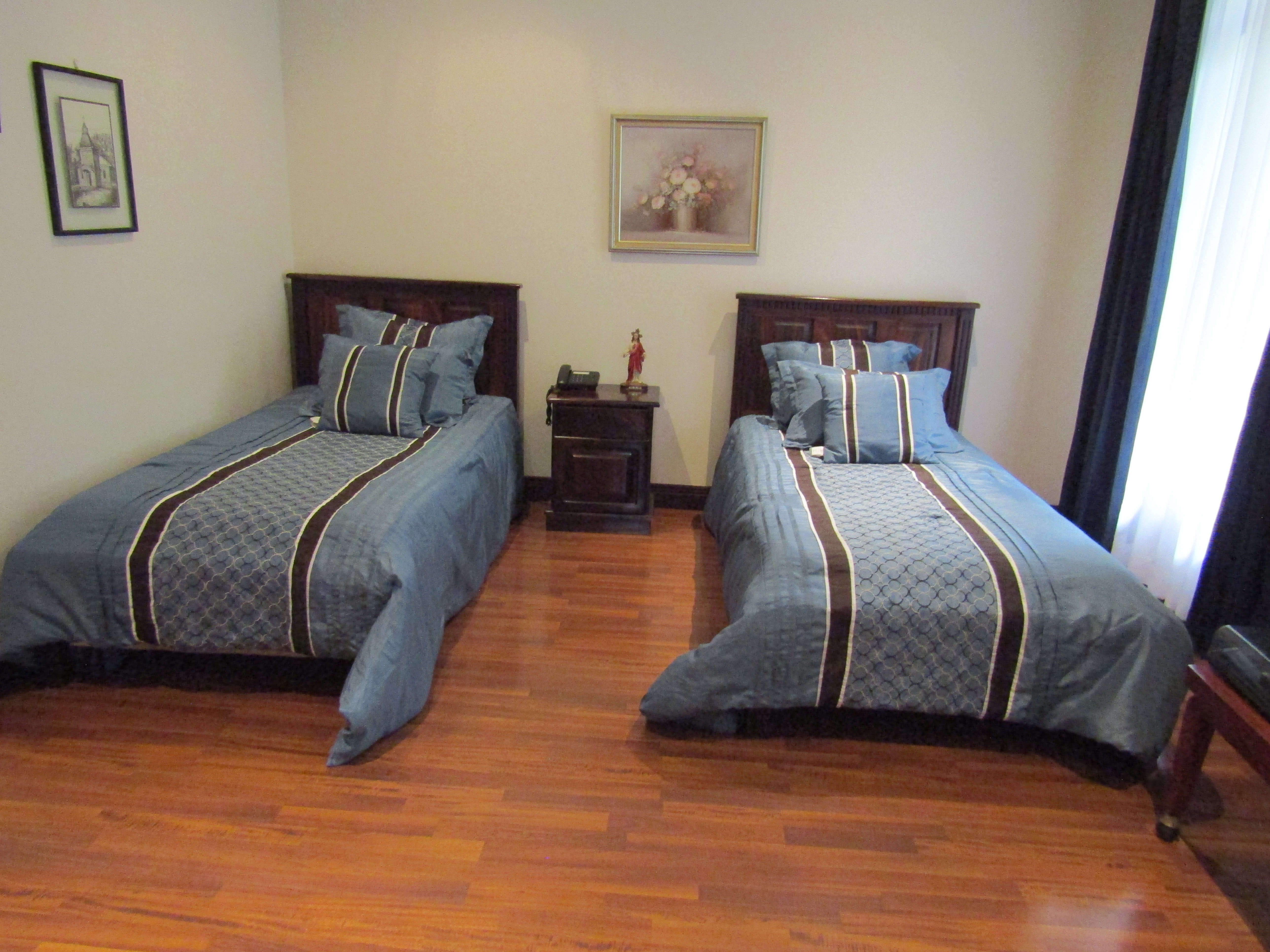 5 bed Single Family Homes For Sale in Santa Ana, San Jose - thumb 21