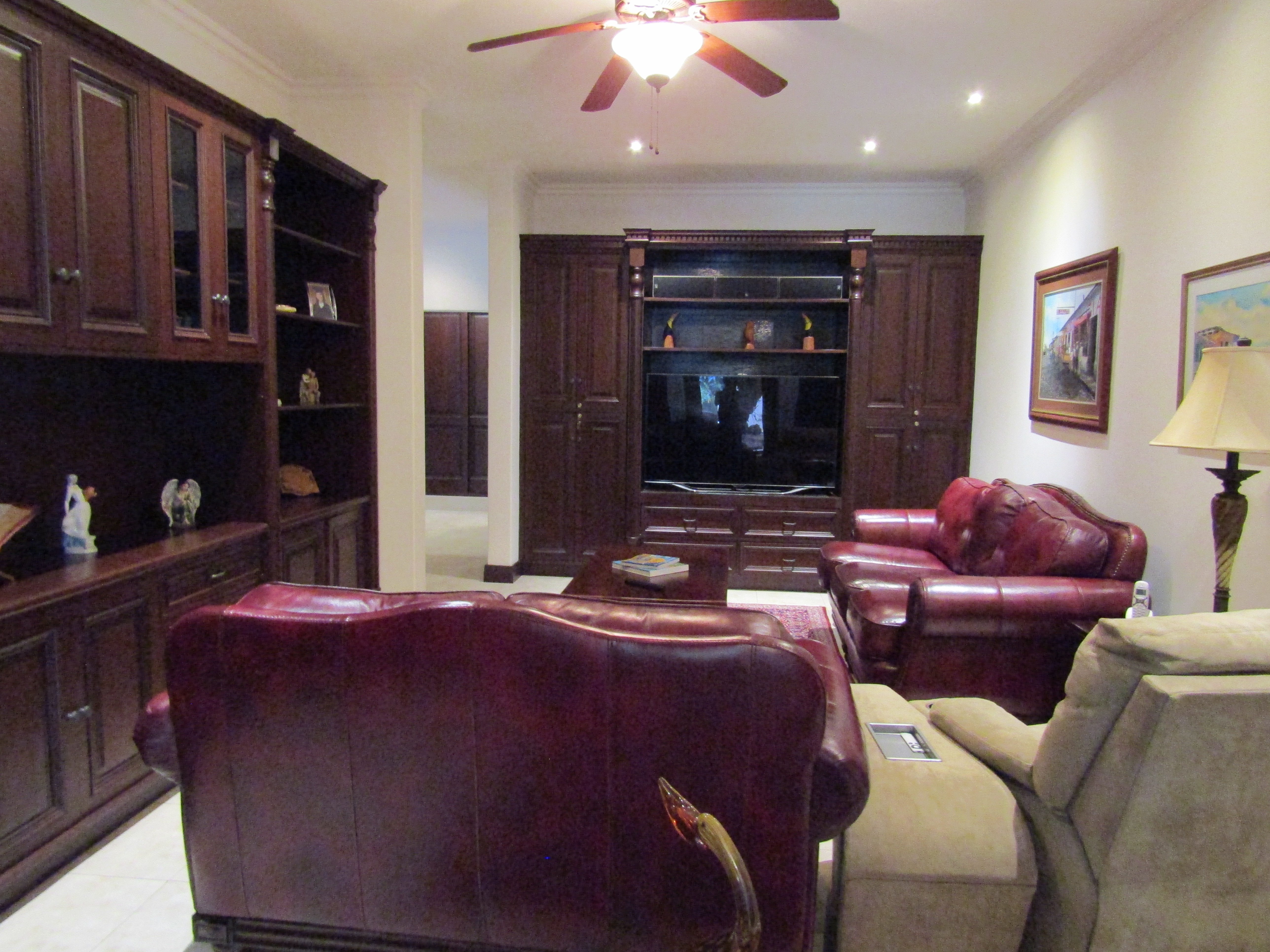 5 bed Single Family Homes For Sale in Santa Ana, San Jose - thumb 12