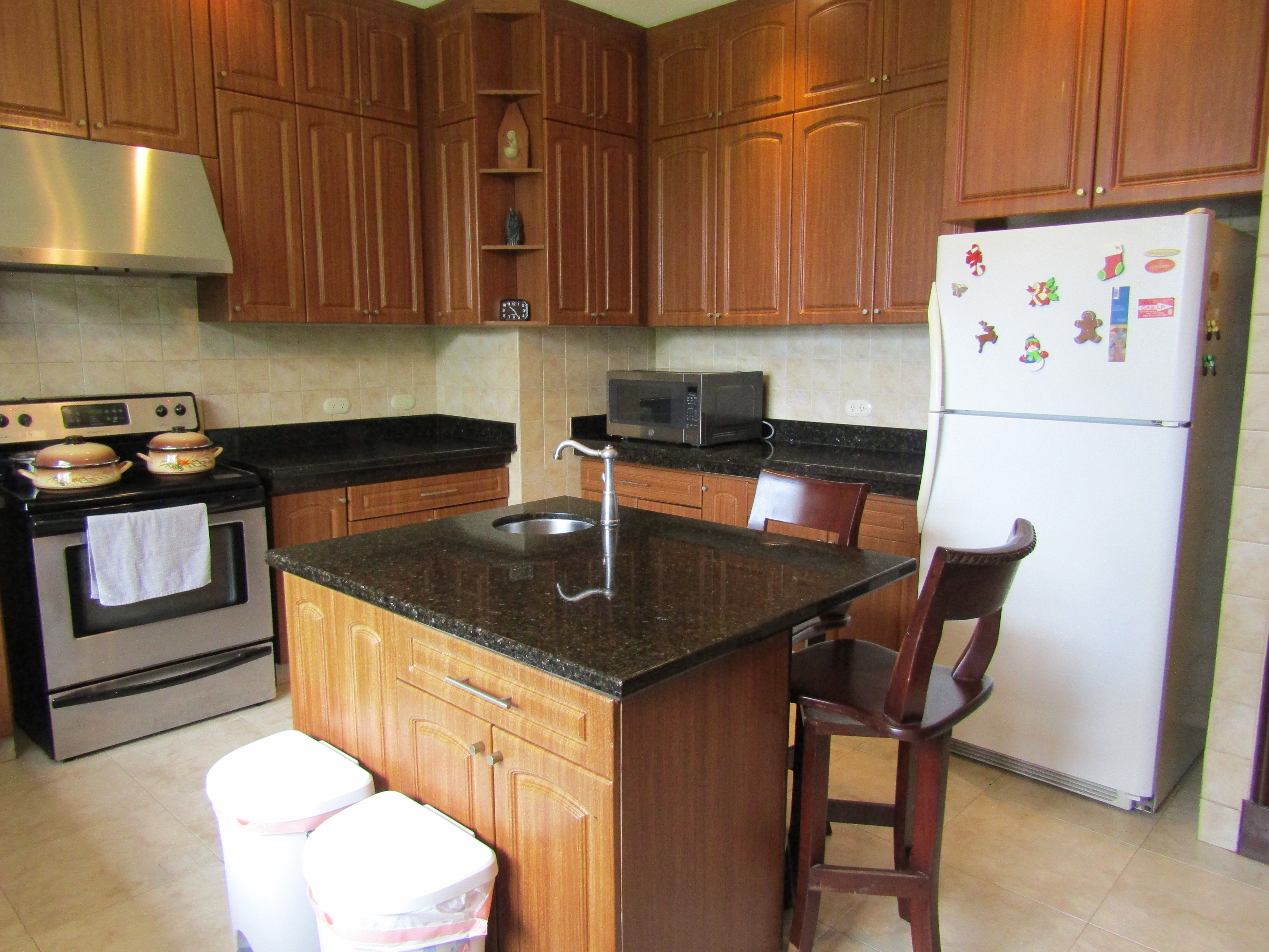 5 bed Single Family Homes For Sale in Santa Ana, San Jose - thumb 16