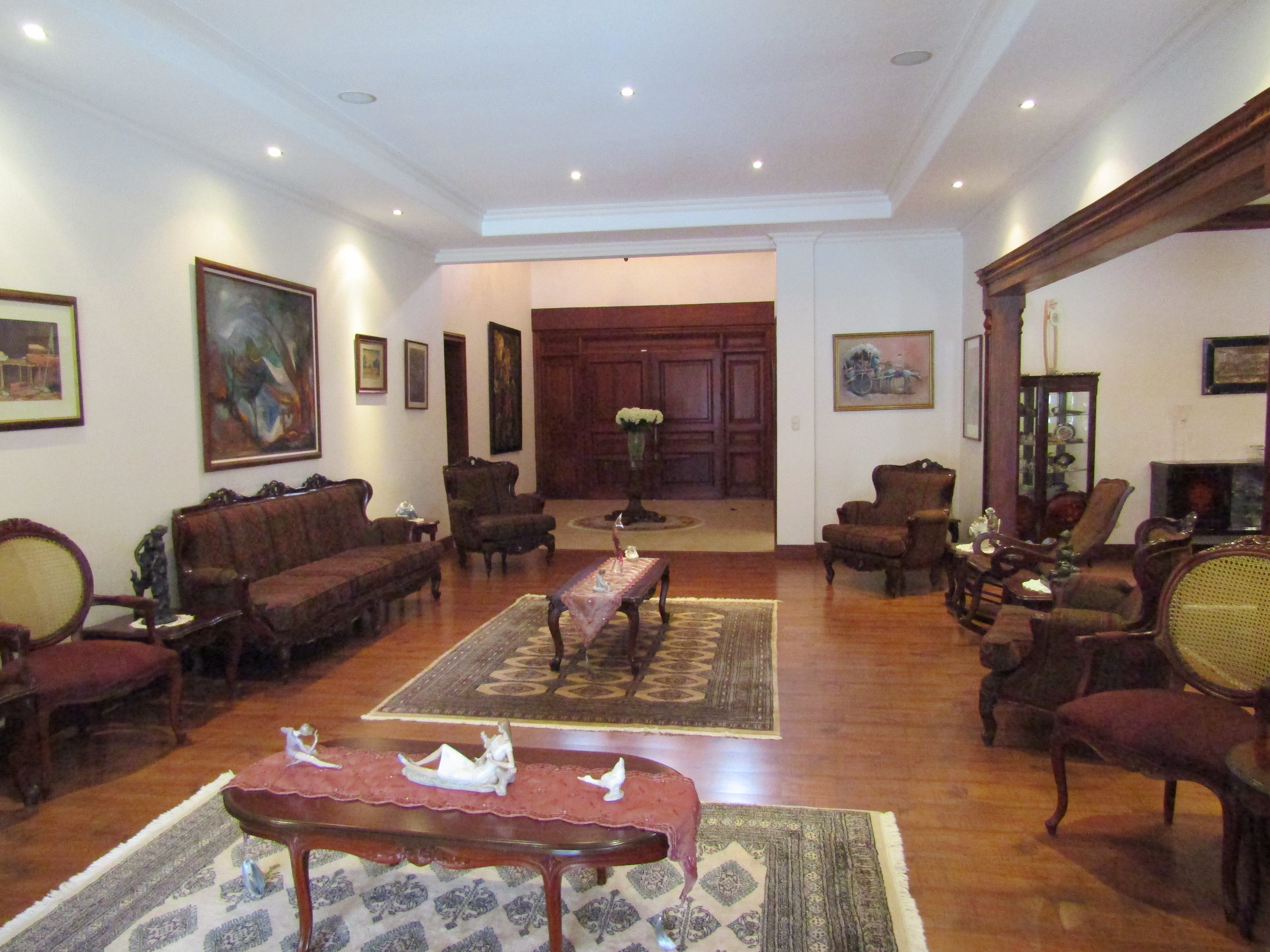 5 bed Single Family Homes For Sale in Santa Ana, San Jose - thumb 10