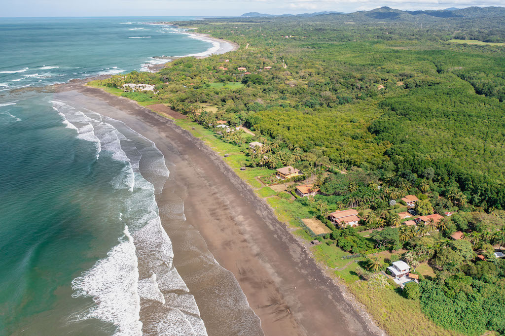 6 bed Single Family Homes For Sale in Junquillal, Guanacaste - thumb 12