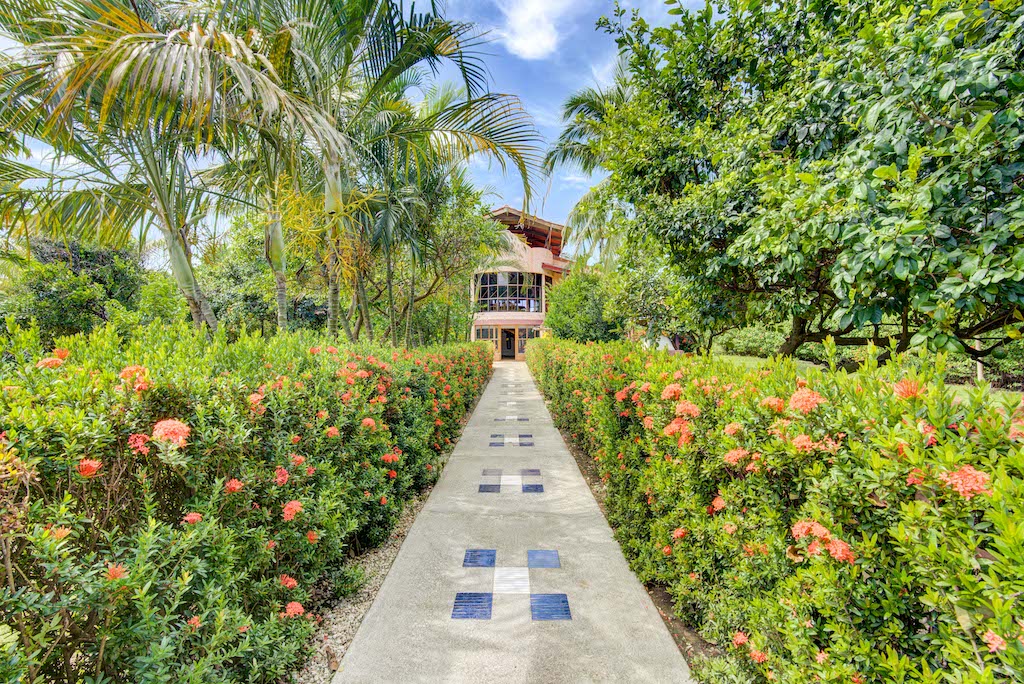 6 bed Single Family Homes For Sale in Junquillal, Guanacaste - thumb 24