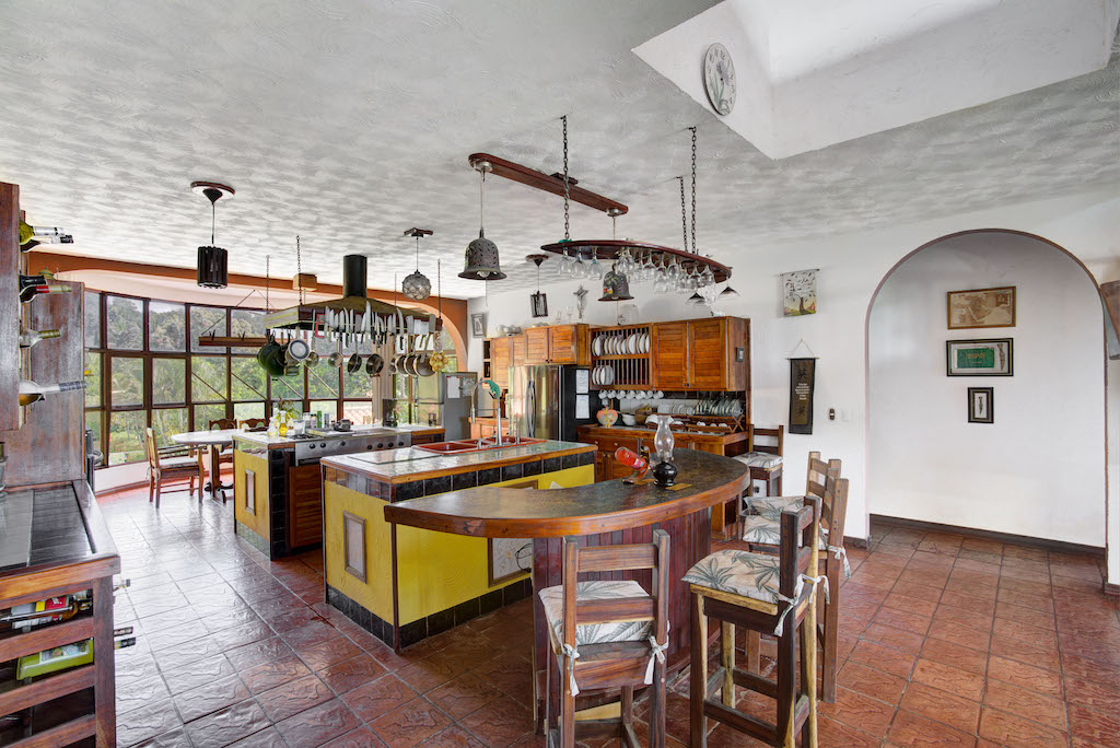 6 bed Single Family Homes For Sale in Junquillal, Guanacaste - thumb 20