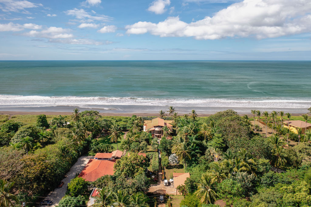 6 bed Single Family Homes For Sale in Junquillal, Guanacaste - thumb 15