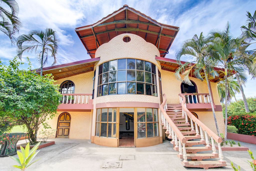 6 bed Single Family Homes For Sale in Junquillal, Guanacaste - thumb 17