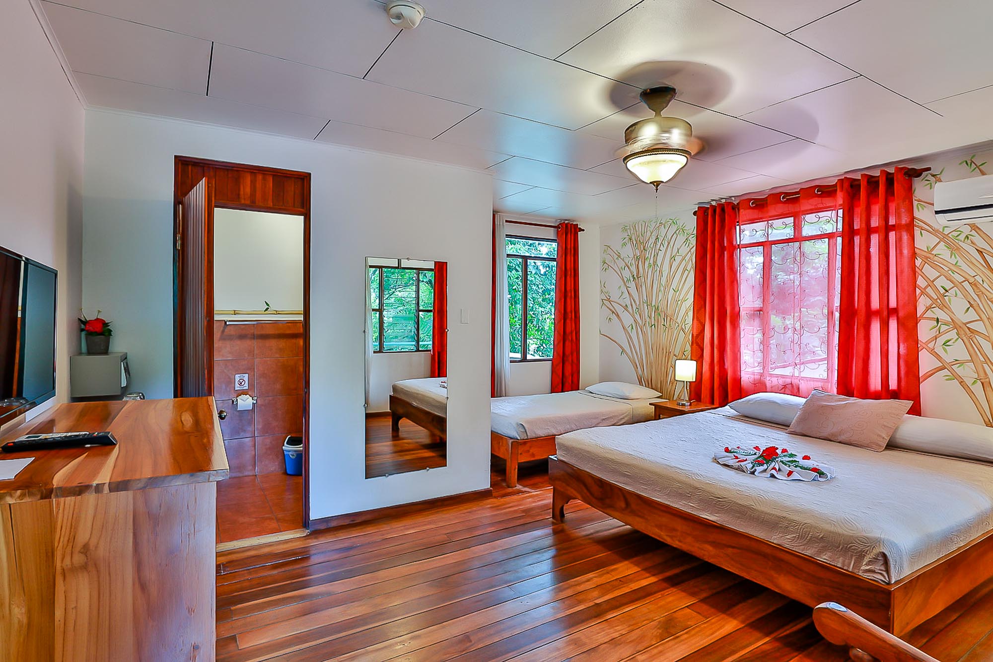 14 bed Hotel / Leisure For Sale in Quepos, Puntarenas - thumb 9