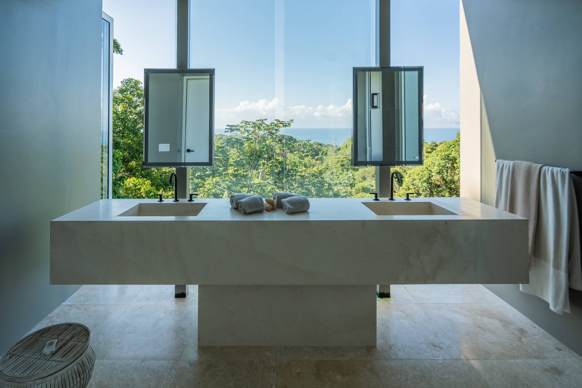 3 bed Single Family Homes For Sale in Dominical, Puntarenas - thumb 20