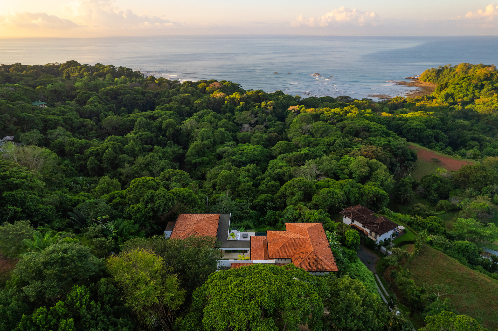 3 bed Single Family Homes For Sale in Dominical, Puntarenas - thumb 16