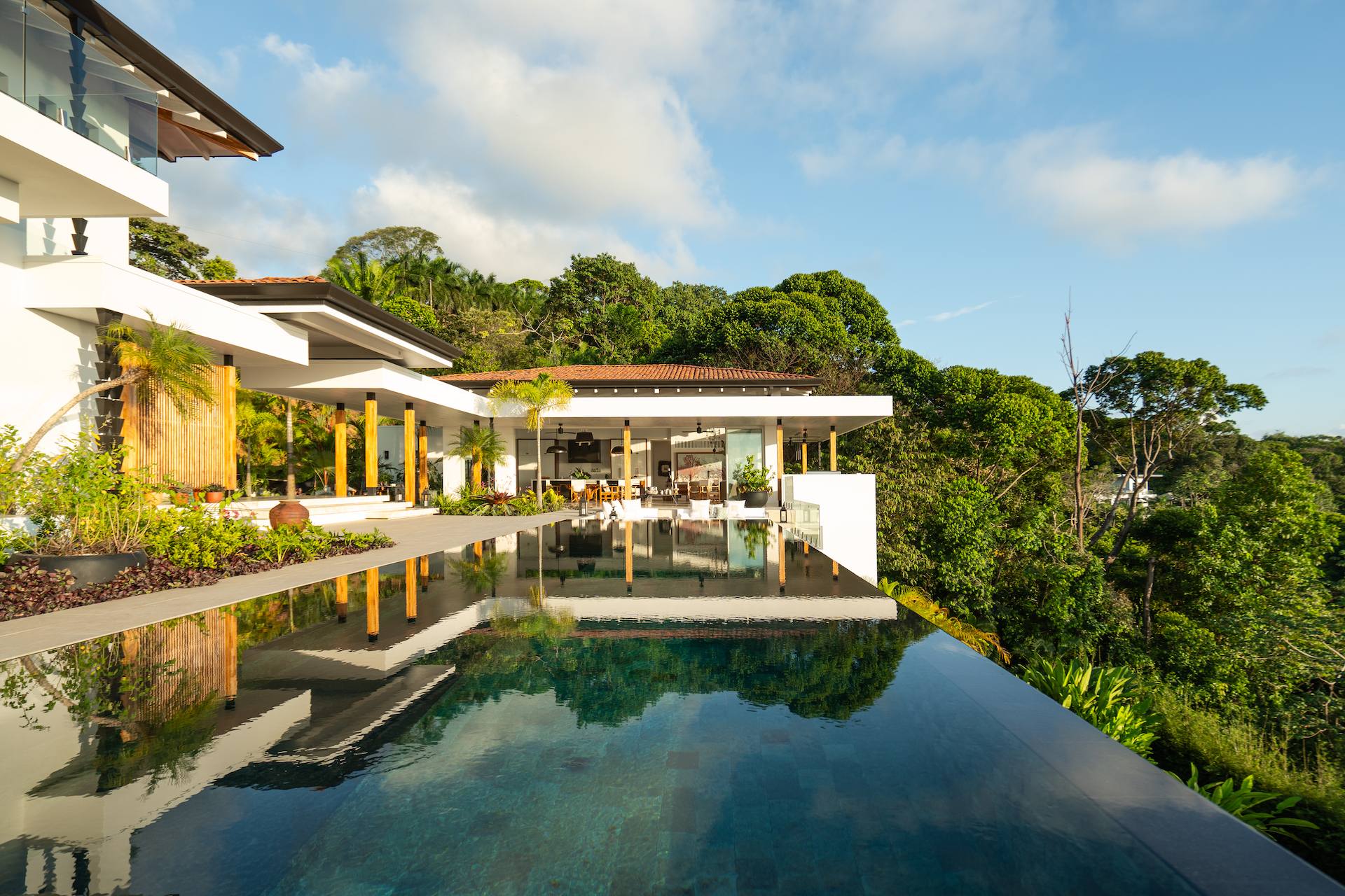 3 bed Single Family Homes For Sale in Dominical, Puntarenas - thumb 1