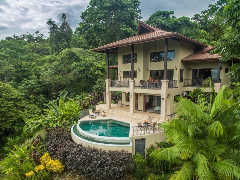 3 bed Single Family Homes For Sale in Dominical, Puntarenas - 1