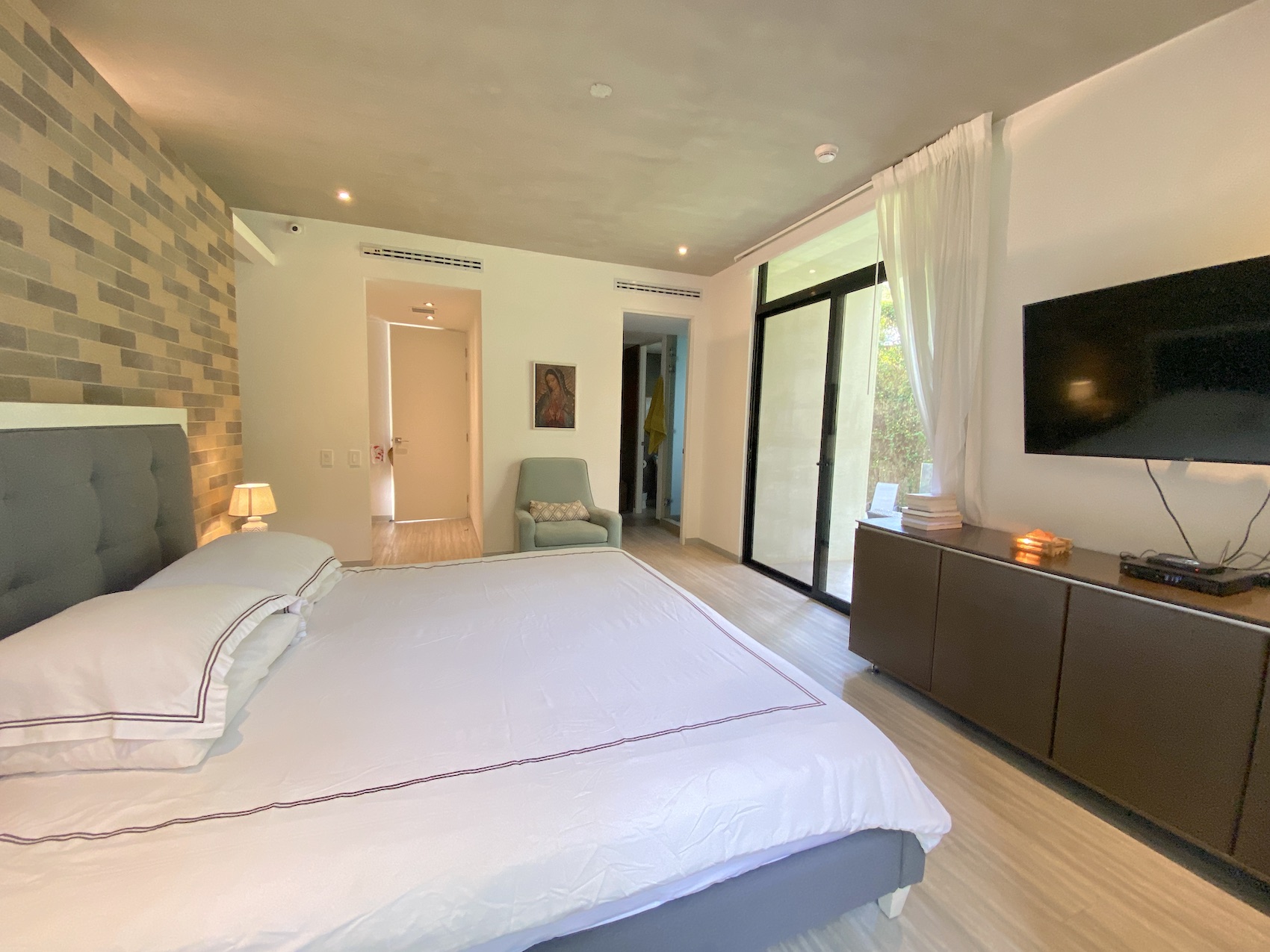 3 bed Apartment For Sale in Santa Ana, San Jose - thumb 13