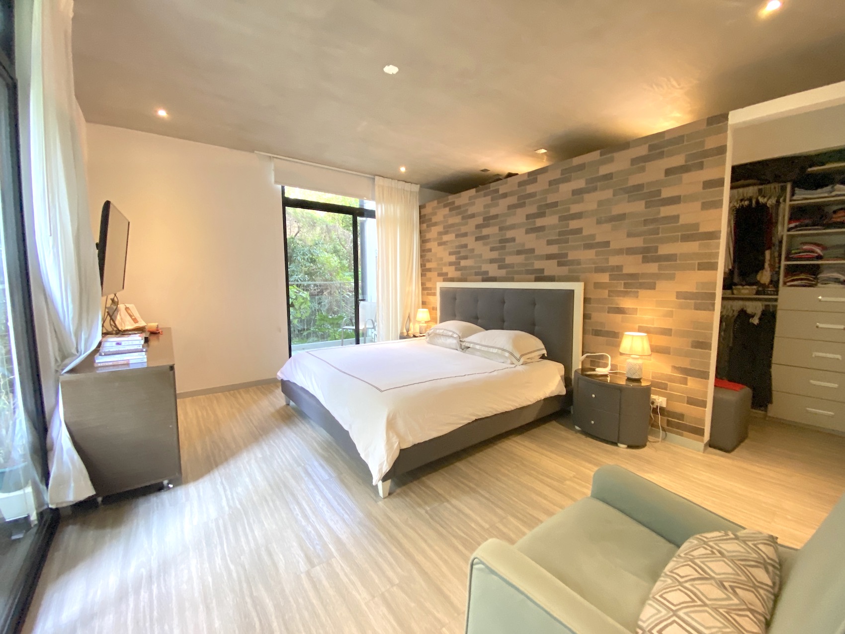 3 bed Apartment For Sale in Santa Ana, San Jose - thumb 12