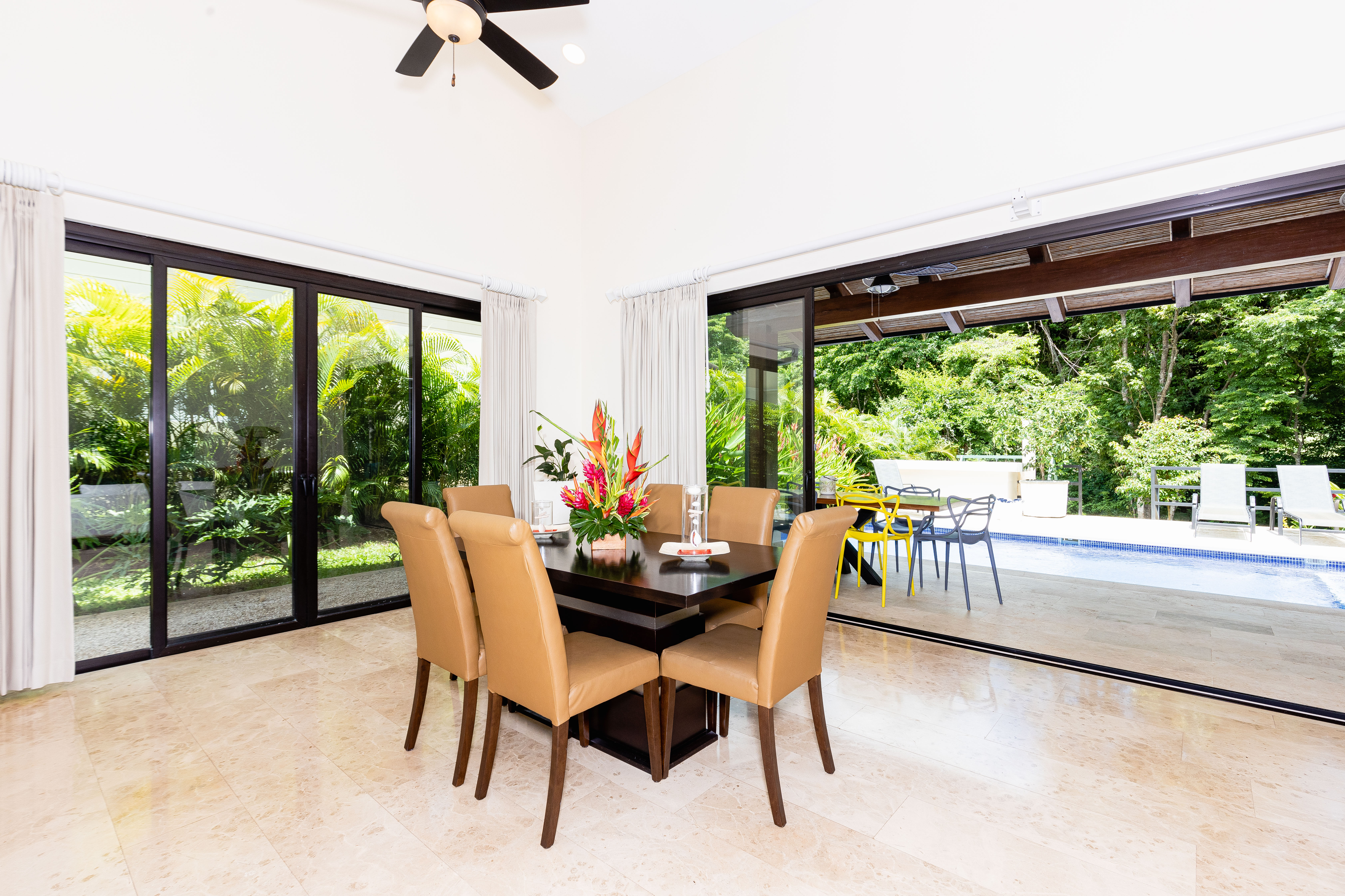 4 bed Single Family Homes For Sale in Playa Conchal, Guanacaste - thumb 24