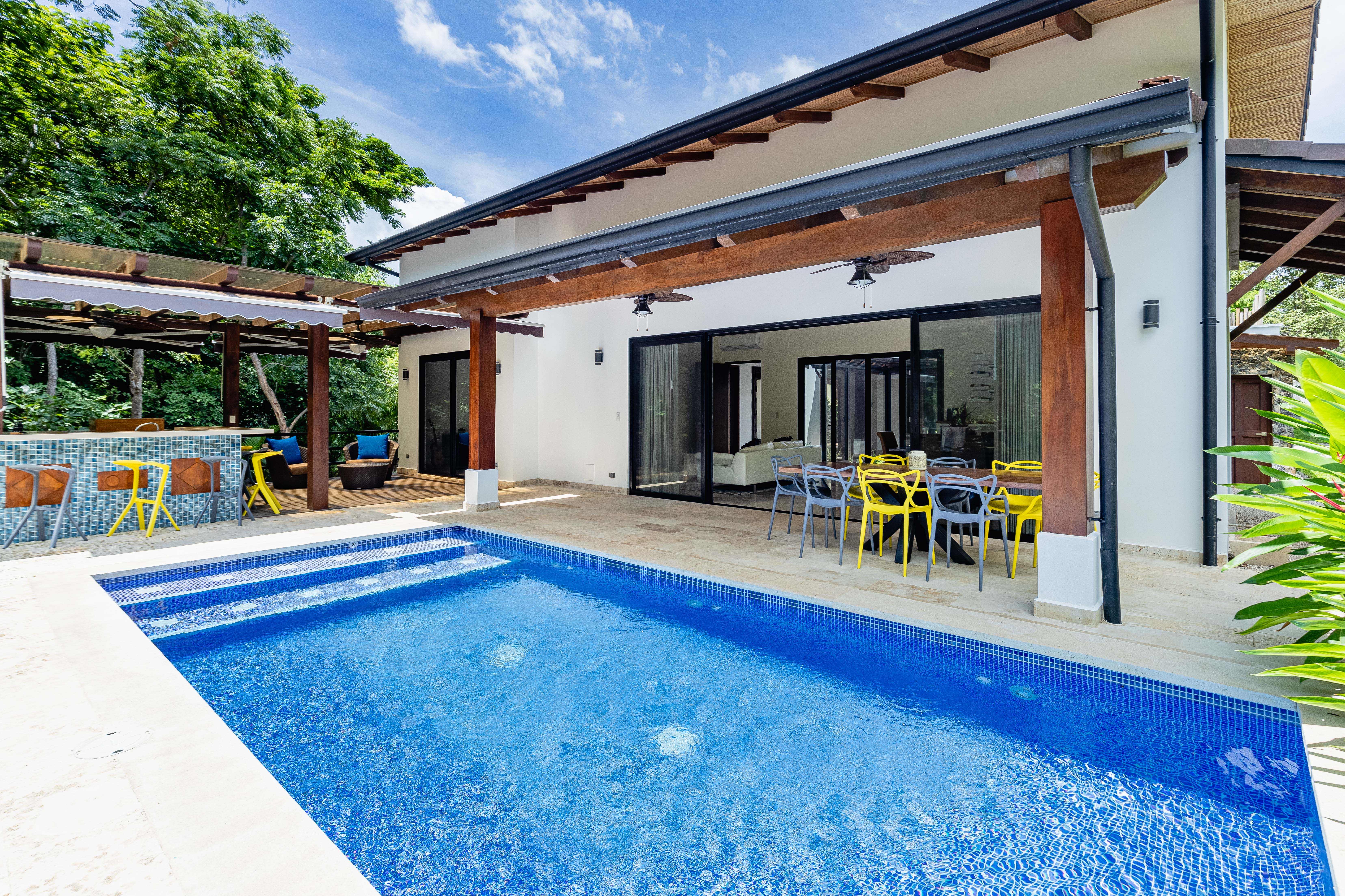 4 bed Single Family Homes For Sale in Playa Conchal, Guanacaste - thumb 1