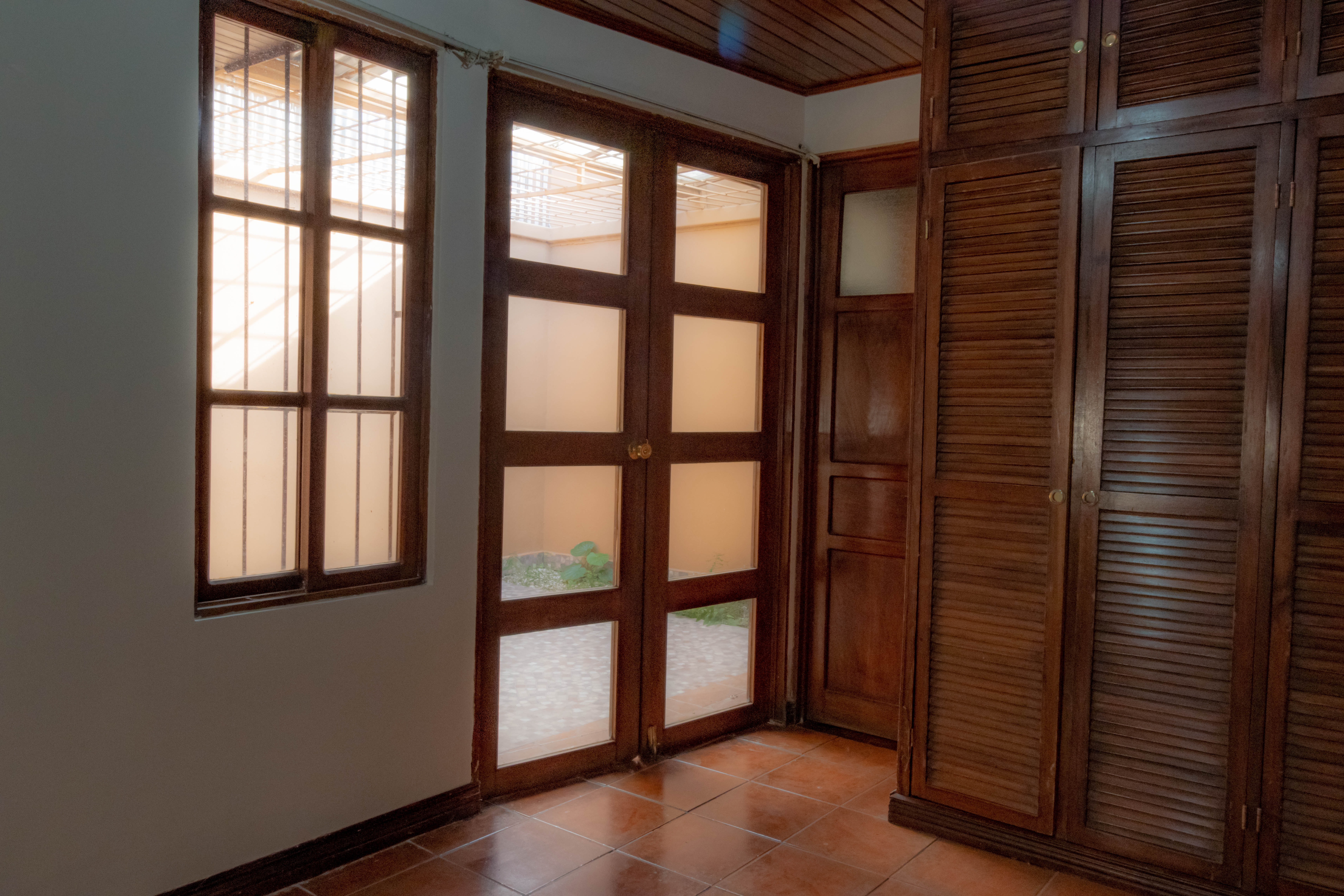 4 bed Single Family Homes For Sale in Pavas, San Jose - thumb 8