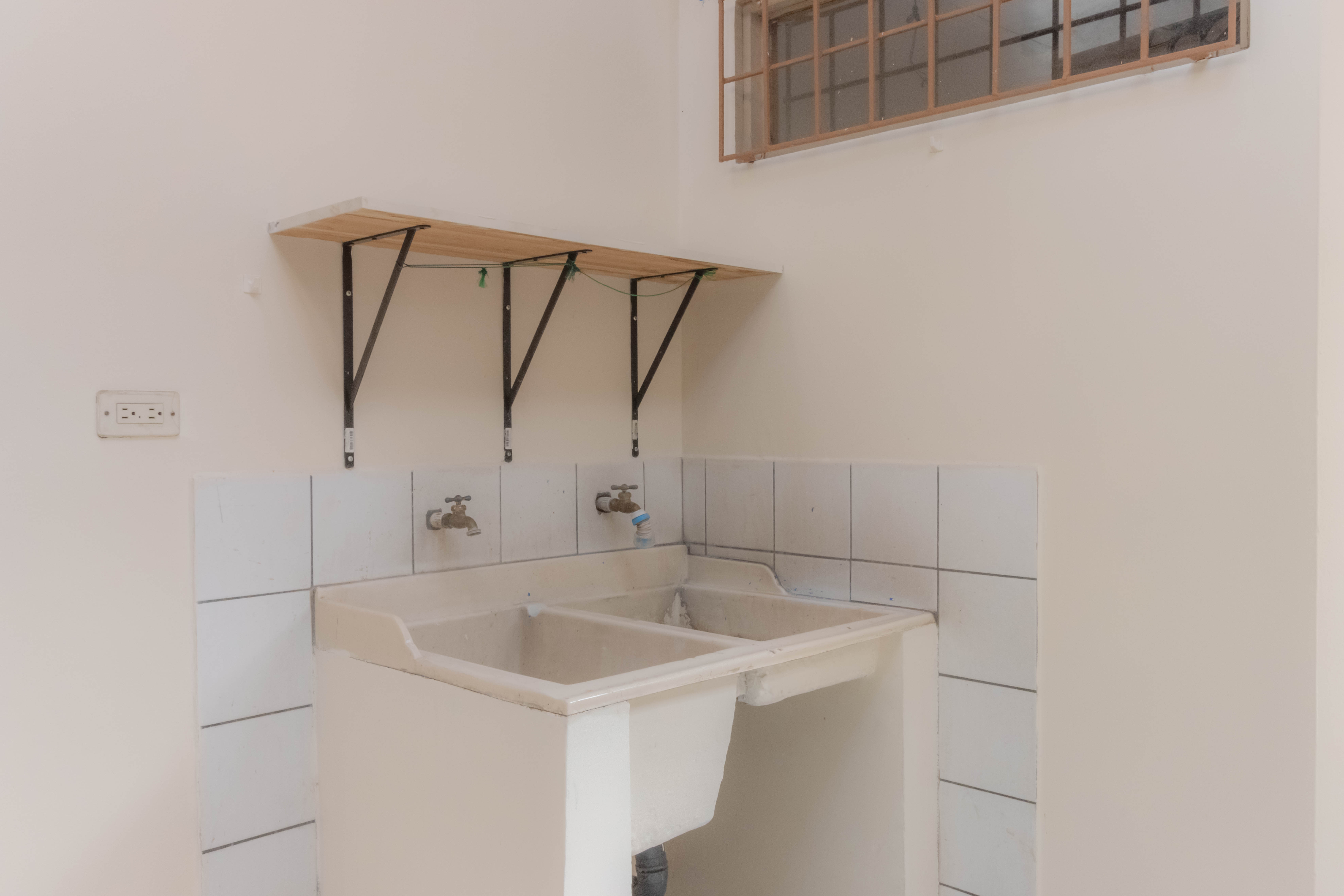4 bed Single Family Homes For Sale in Pavas, San Jose - thumb 16