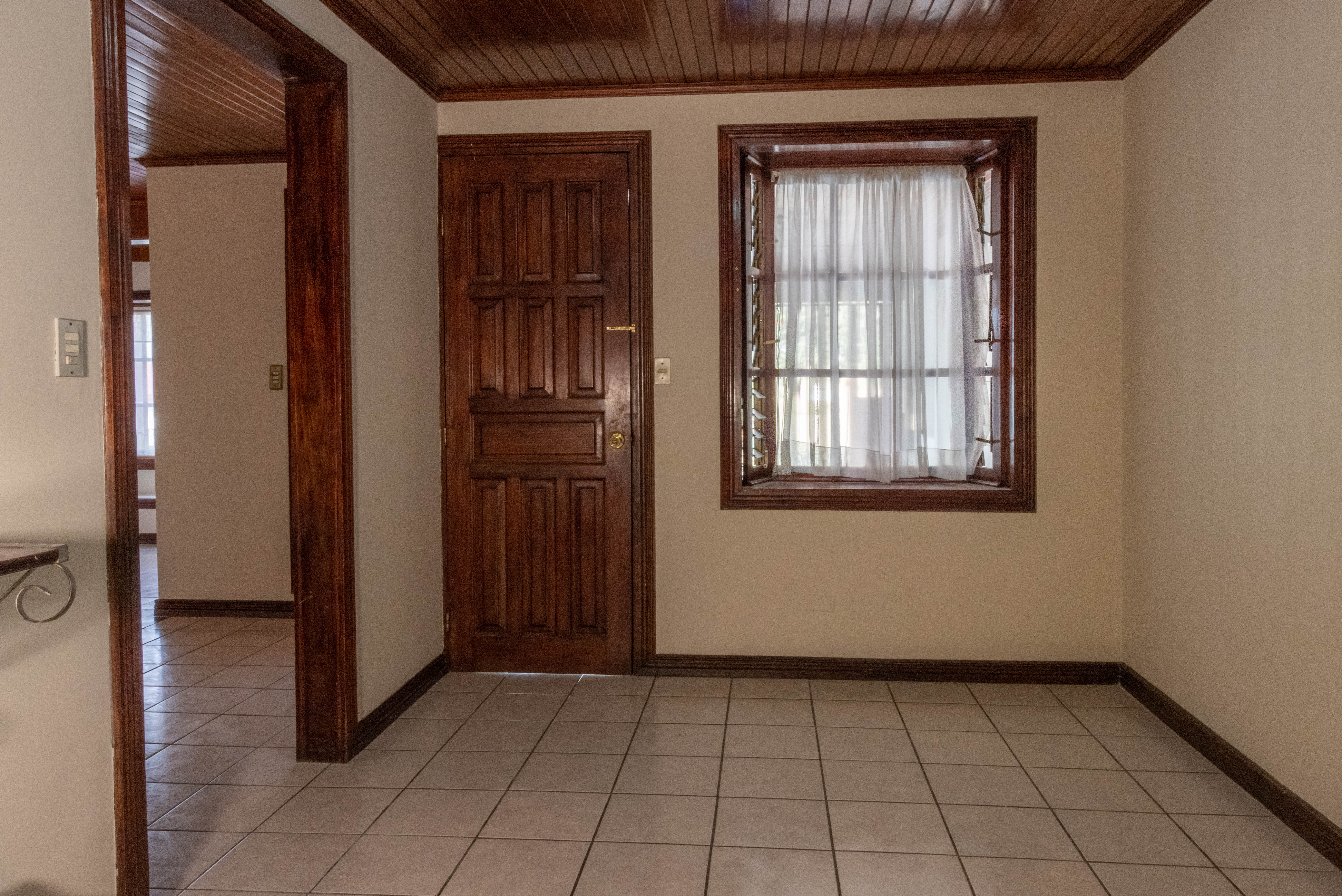 4 bed Single Family Homes For Sale in Pavas, San Jose - thumb 3