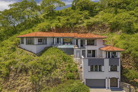 4 bed Single Family Homes For Sale in Playas Del Coco, Guanacaste - thumb 8
