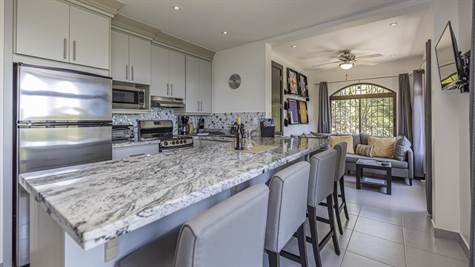 4 bed Single Family Homes For Sale in Playas Del Coco, Guanacaste - thumb 16