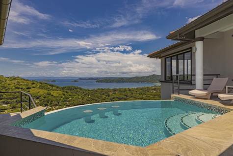 4 bed Single Family Homes For Sale in Playas Del Coco, Guanacaste - thumb 1