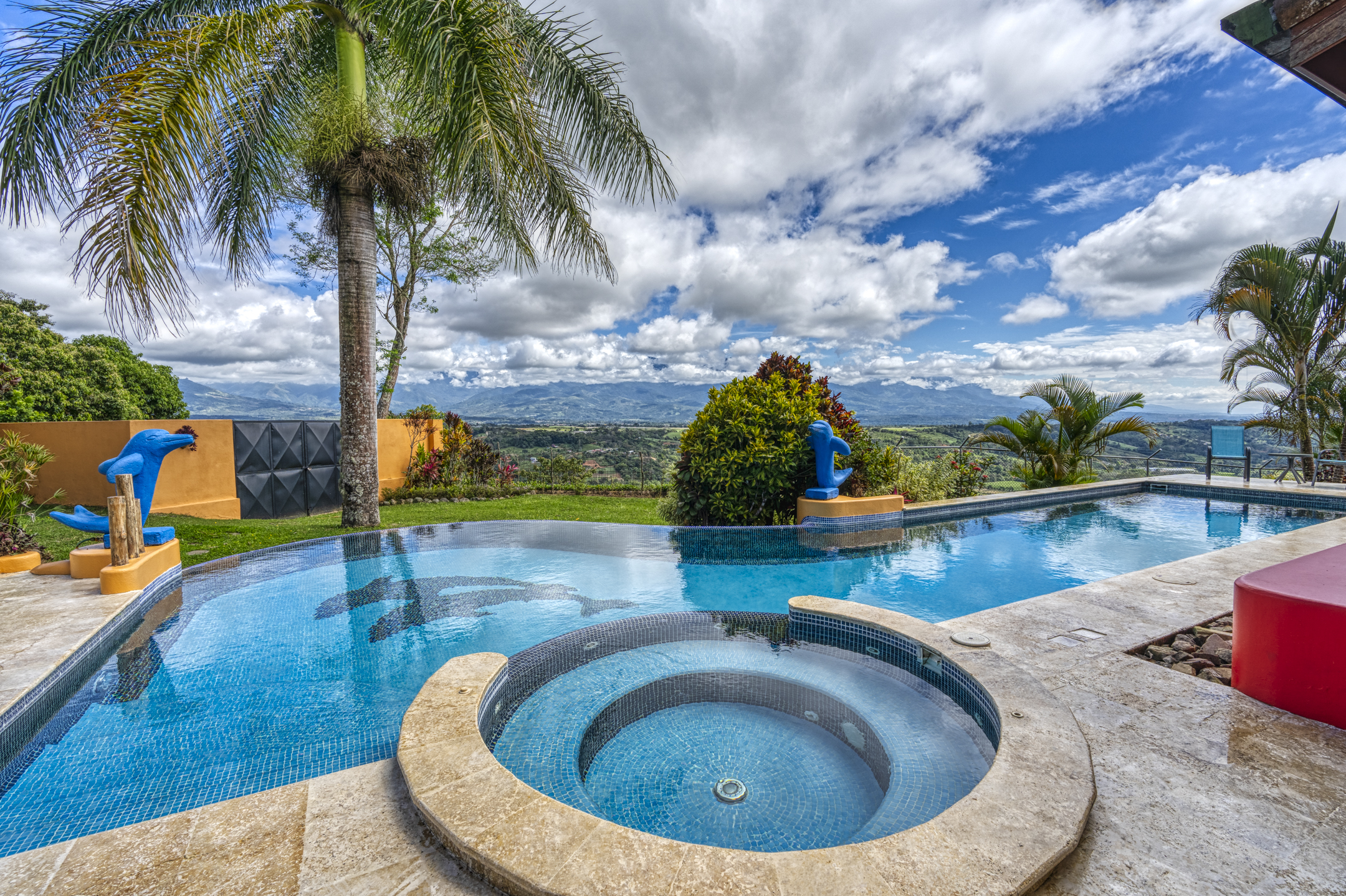 5 bed Single Family Homes For Sale in Perez Zeledon, San Jose - thumb 6