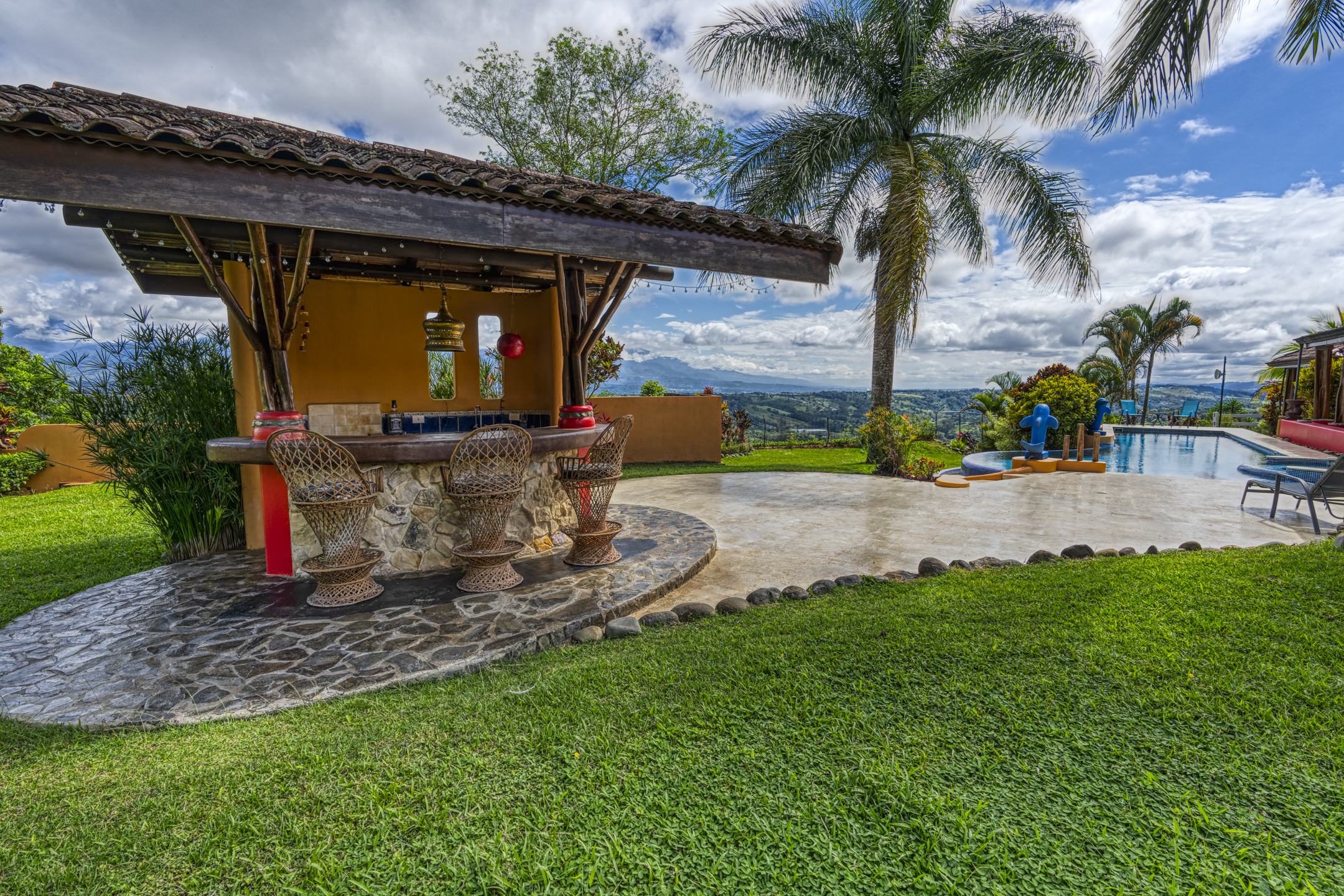 5 bed Single Family Homes For Sale in Perez Zeledon, San Jose - thumb 10