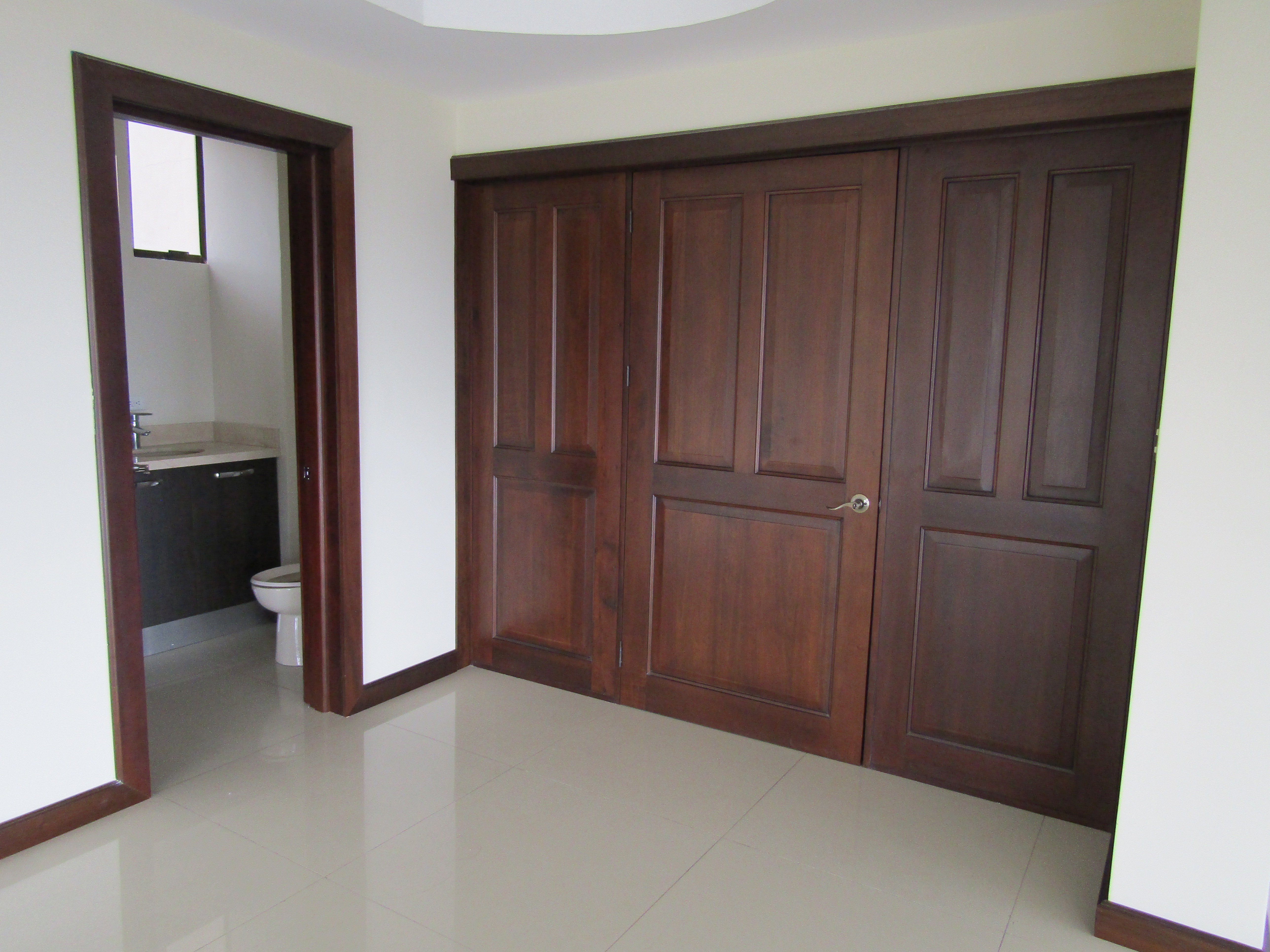 4 bed Condo For Sale in Escazu, San Jose - thumb 11