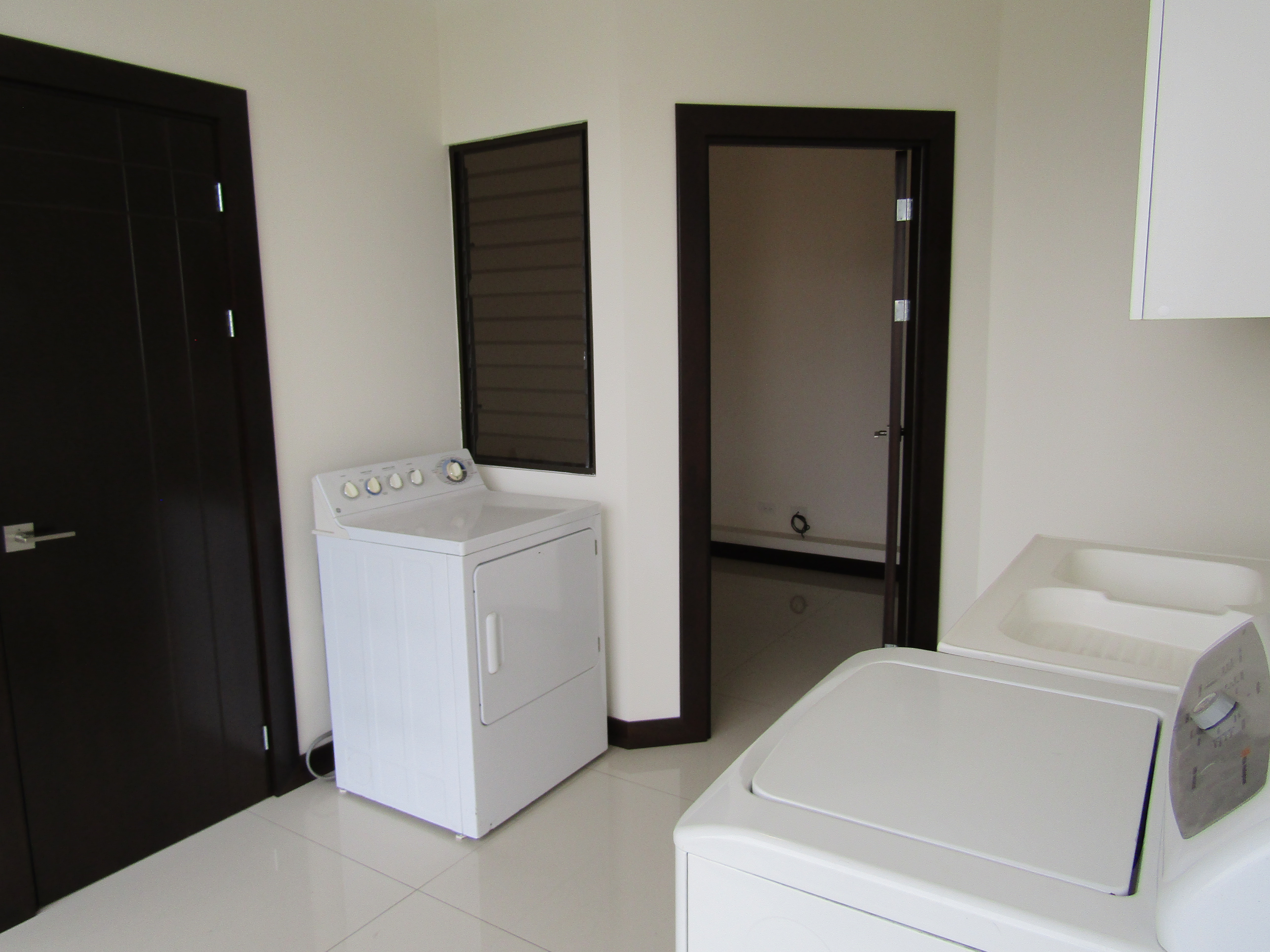 3 bed Condo For Sale in Escazu, San Jose - thumb 7