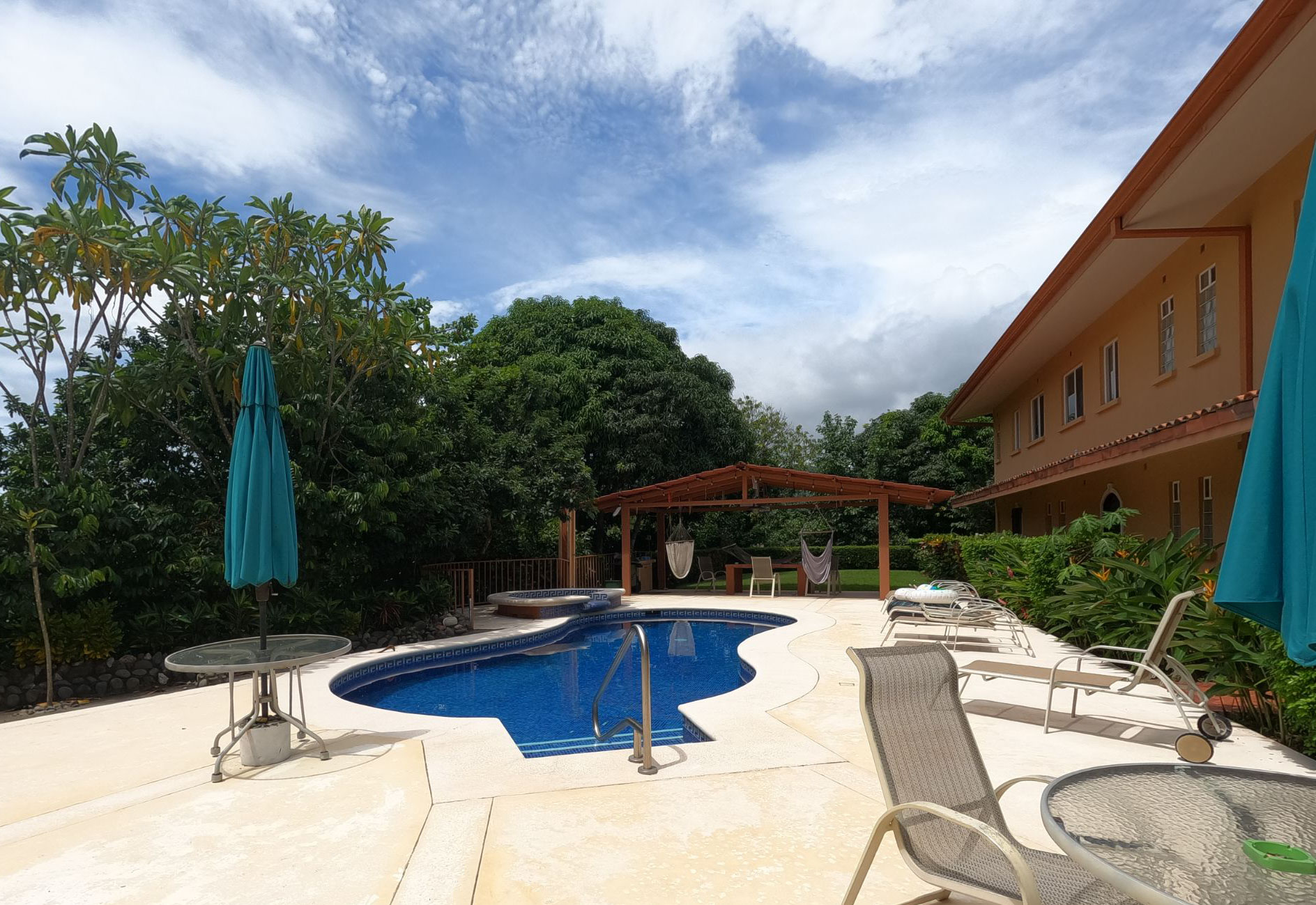 2 bed Condo For Sale in Jaco, Puntarenas - thumb 24