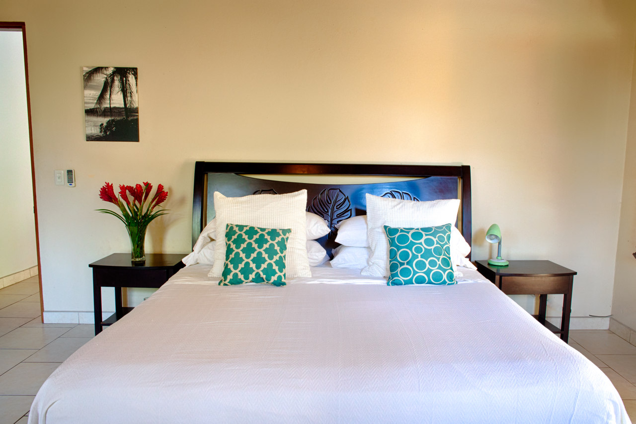 6 bed Single Family Homes For Sale in Playa Negra, Guanacaste - thumb 3