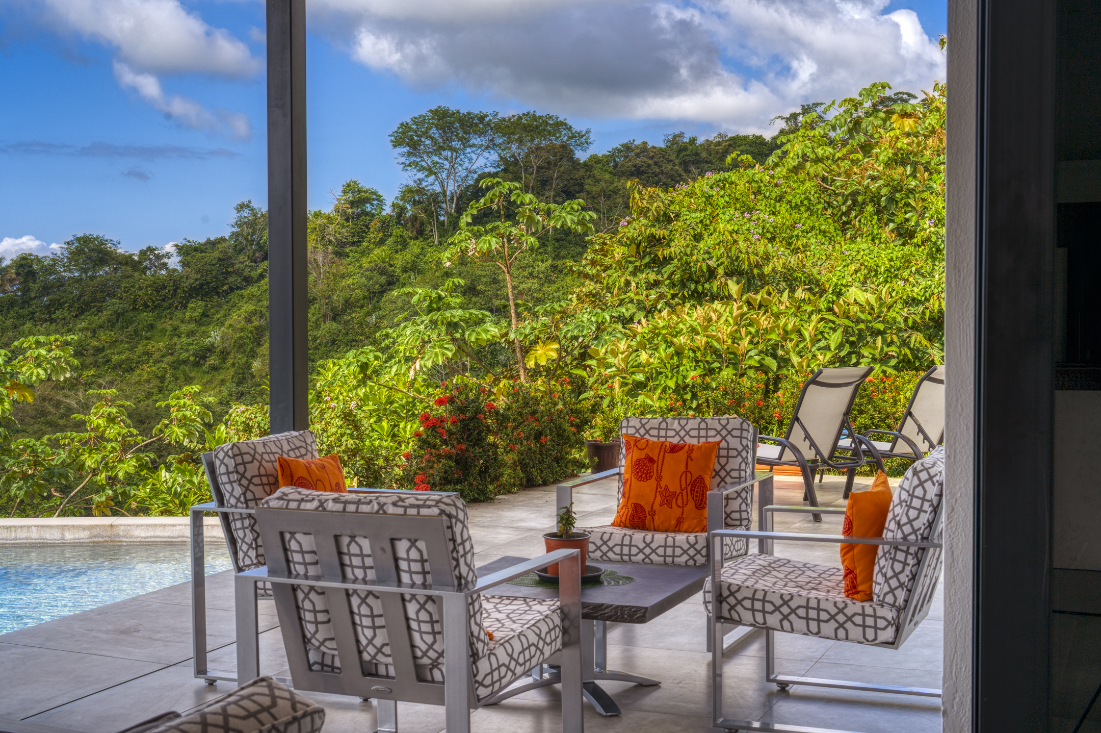 3 bed Single Family Homes For Sale in Ojochal, Puntarenas - thumb 26
