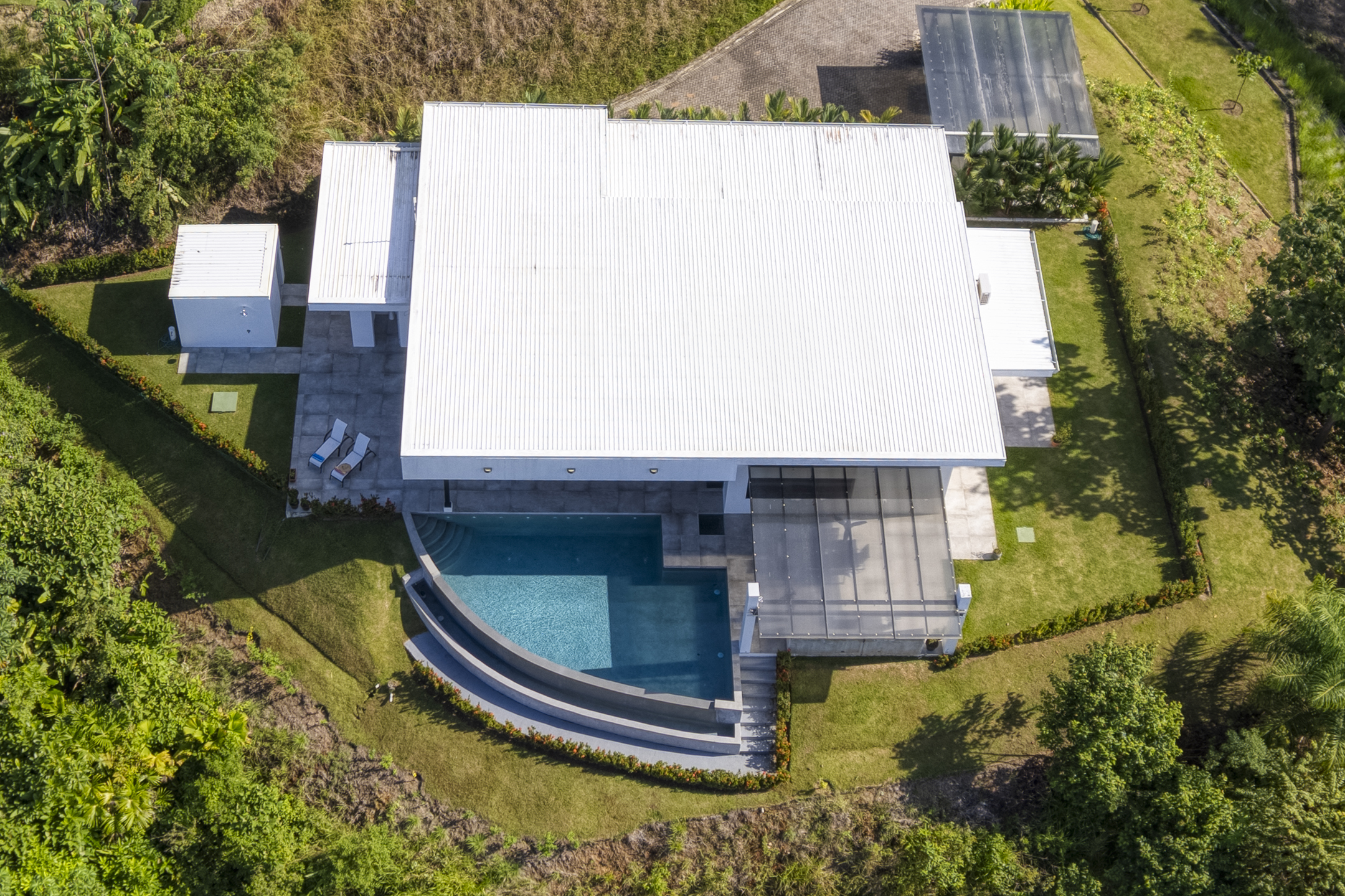 3 bed Single Family Homes For Sale in Ojochal, Puntarenas - thumb 30