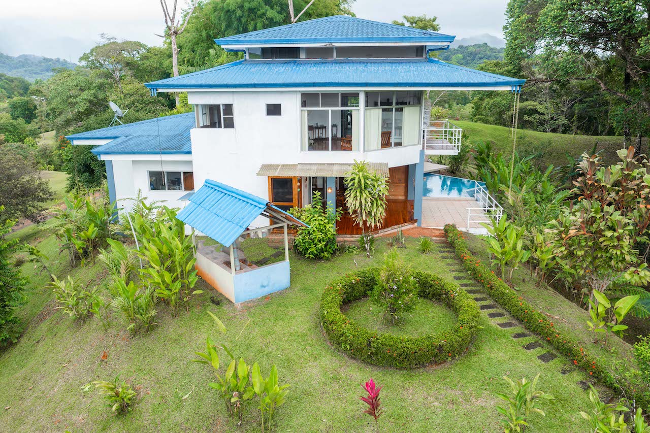 5 bed Single Family Homes For Sale in Quepos, Puntarenas - thumb 27