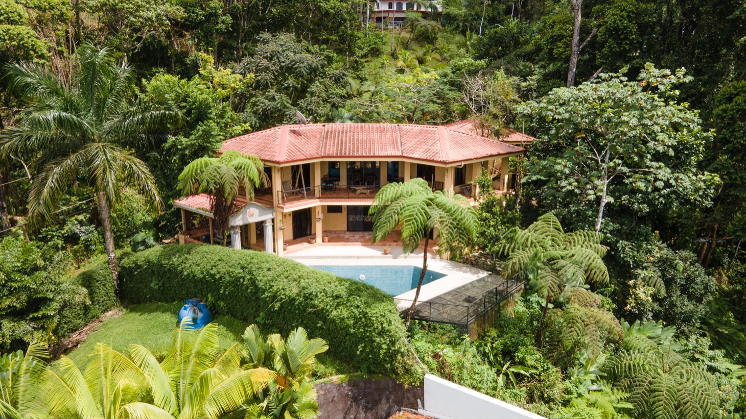 4 bed Single Family Homes For Sale in Uvita, Puntarenas - thumb 17