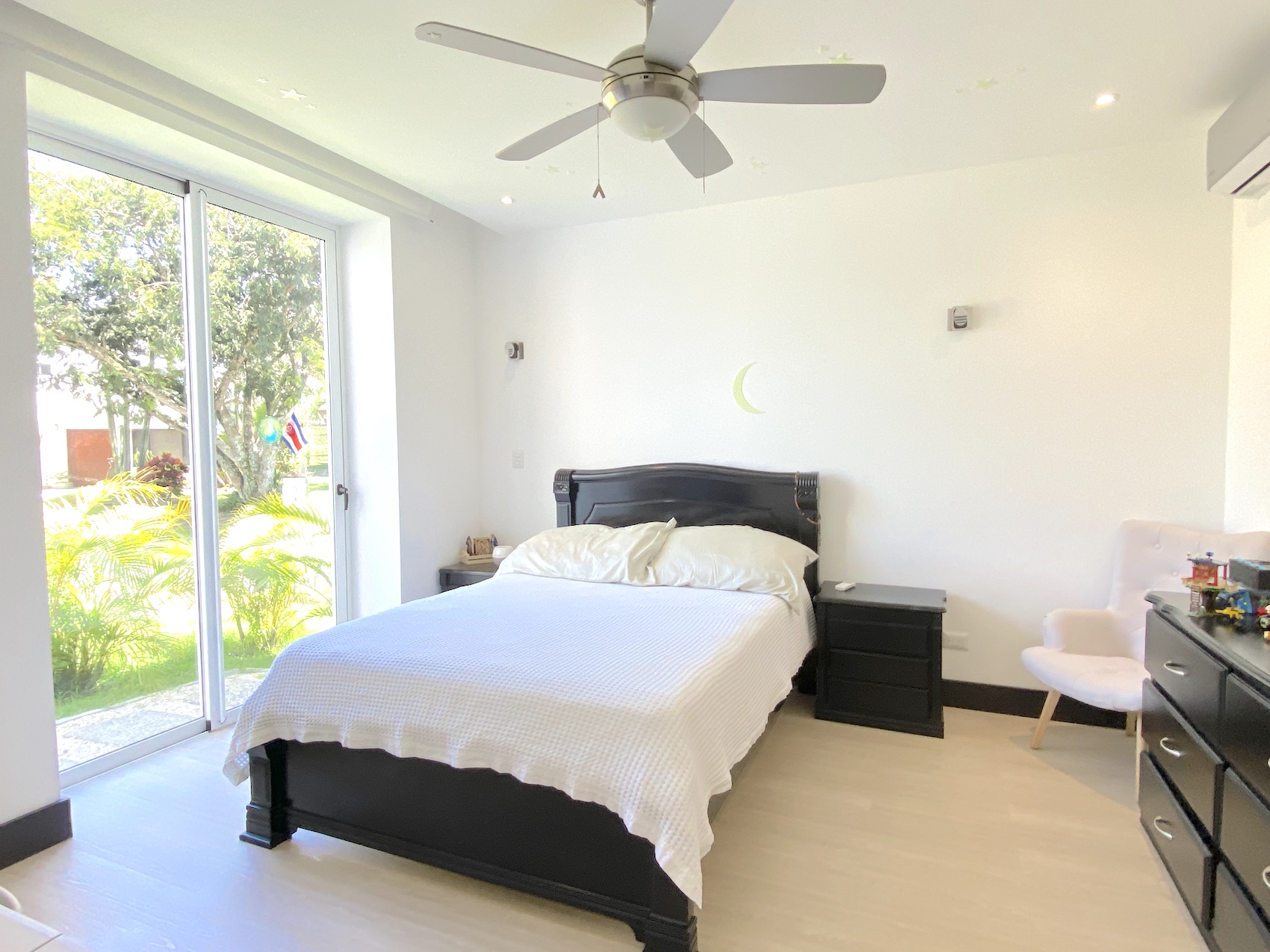 4 bed Single Family Homes For Sale in Santa Ana, San Jose - thumb 18