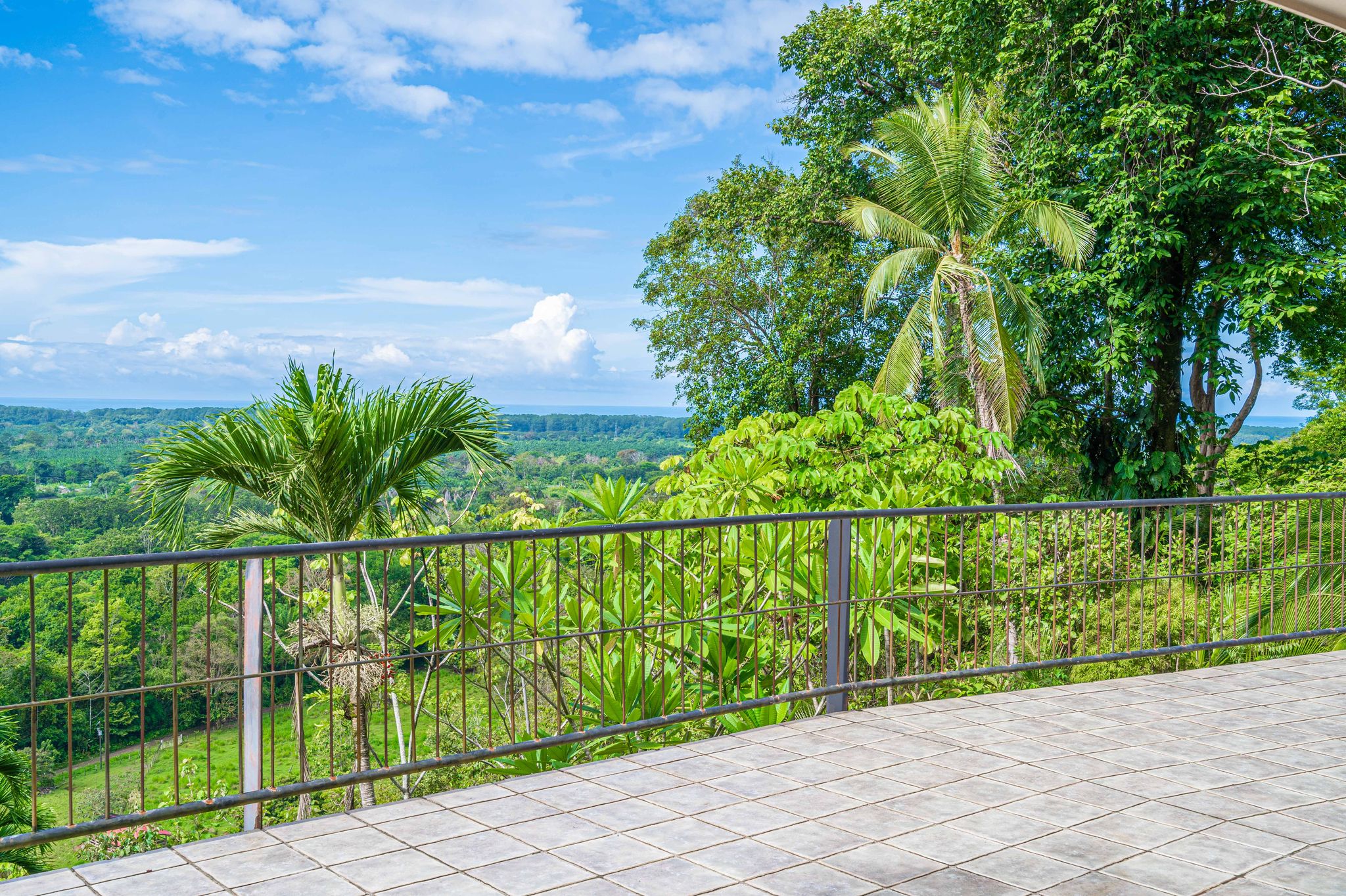 9 bed Single Family Homes For Sale in Manuel Antonio, Puntarenas - thumb 7