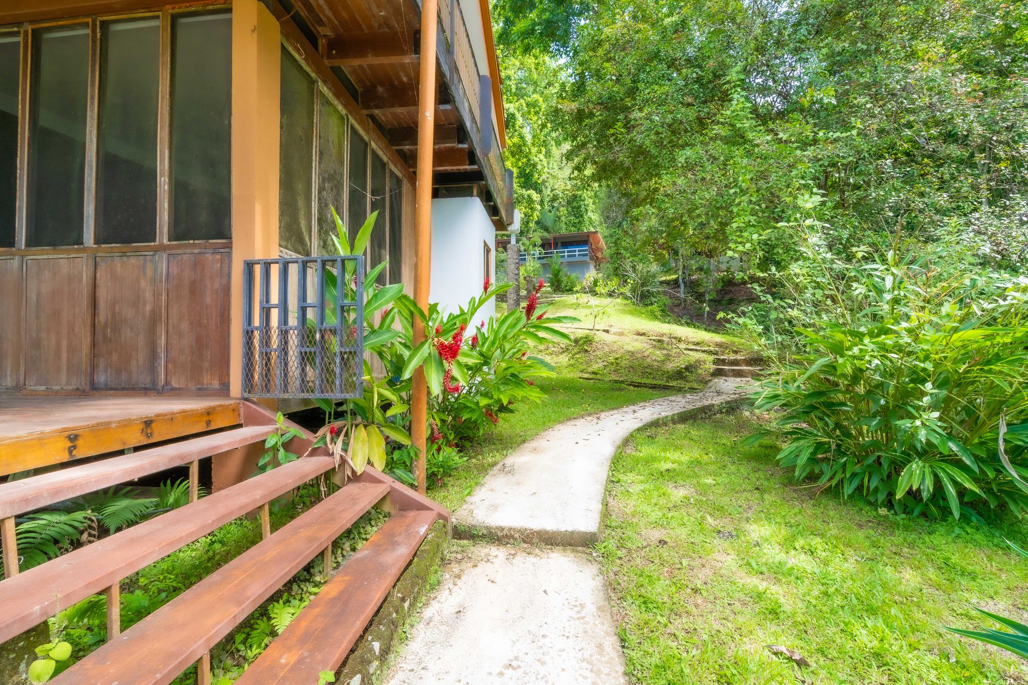 9 bed Single Family Homes For Sale in Manuel Antonio, Puntarenas - thumb 5