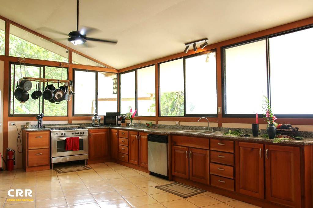 9 bed Single Family Homes For Sale in Manuel Antonio, Puntarenas - thumb 17
